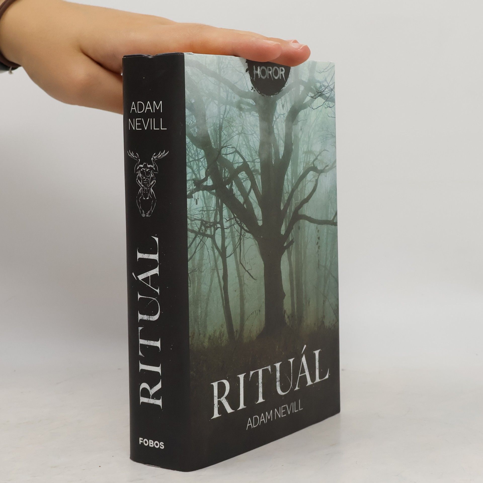 Adam L. G. Nevill Rituál