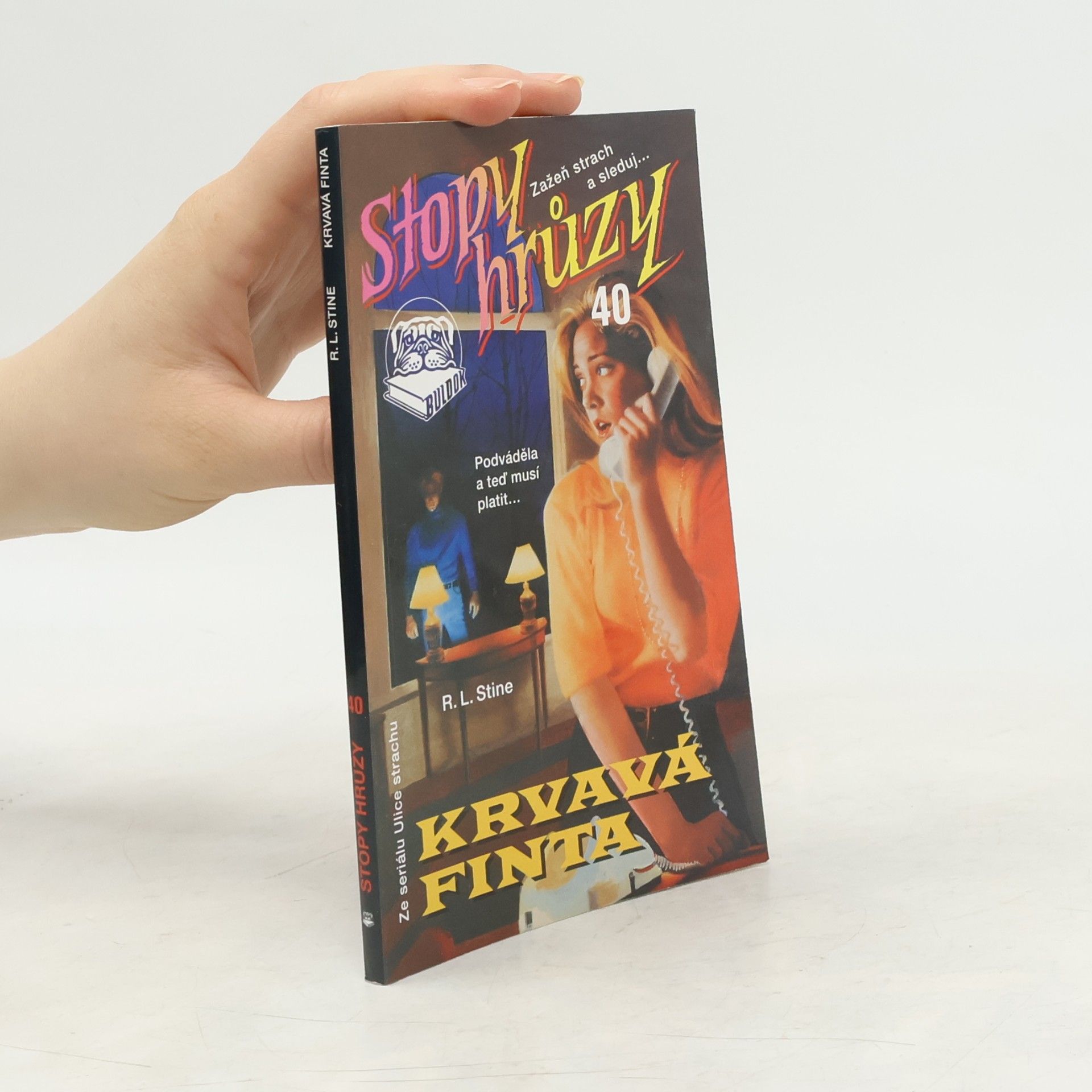 R. L. Stine Krvavá finta. Stopy hrůzy 40