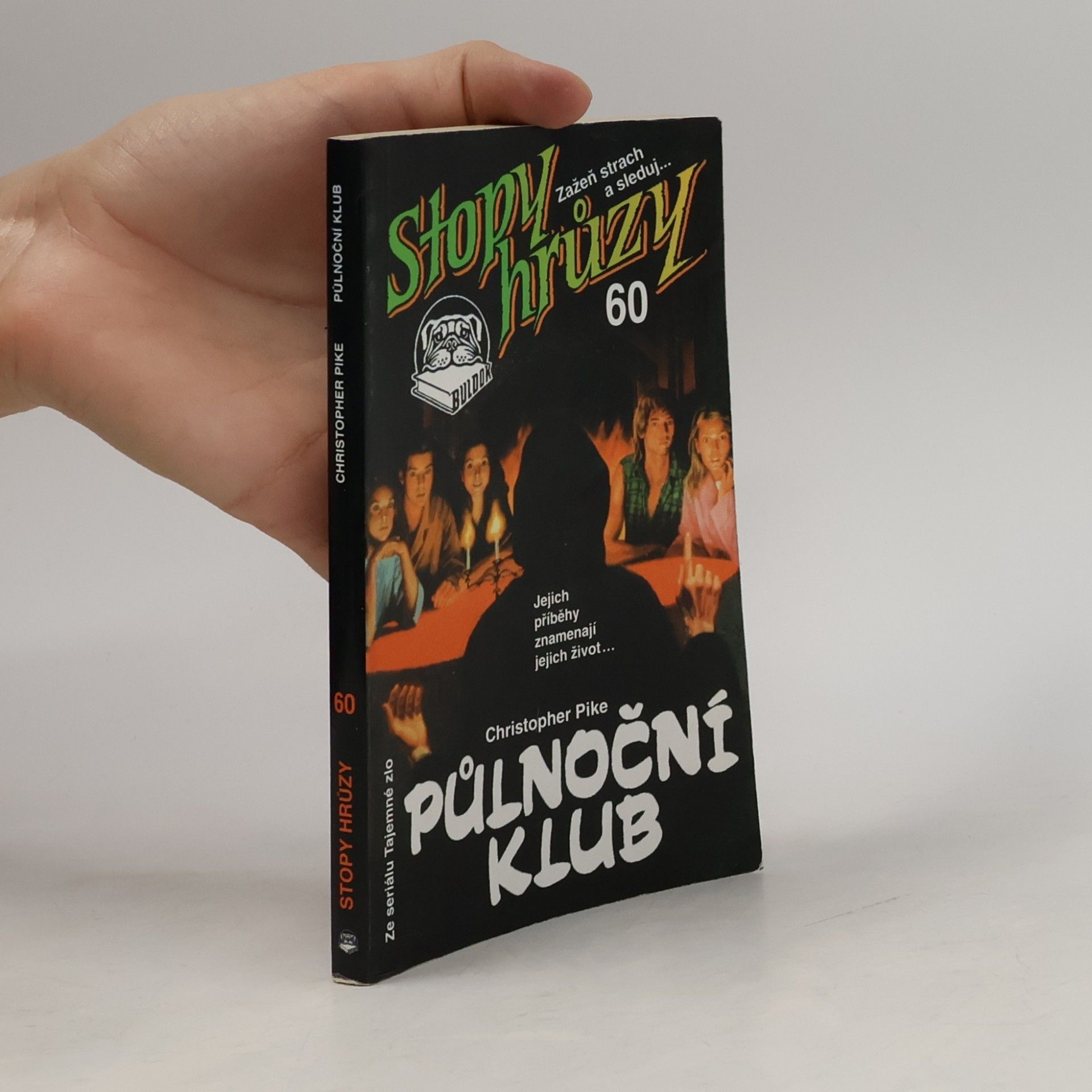Christopher Pike Půlnoční klub, Stopy hrůzy 60