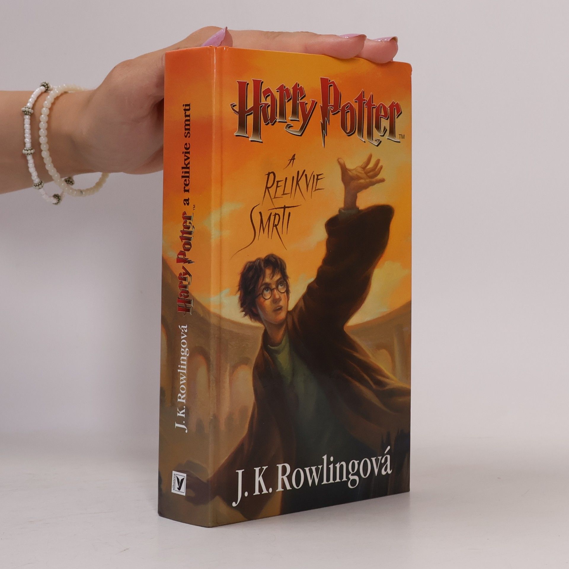Joanne K. Rowlingová Harry Potter a relikvie smrti