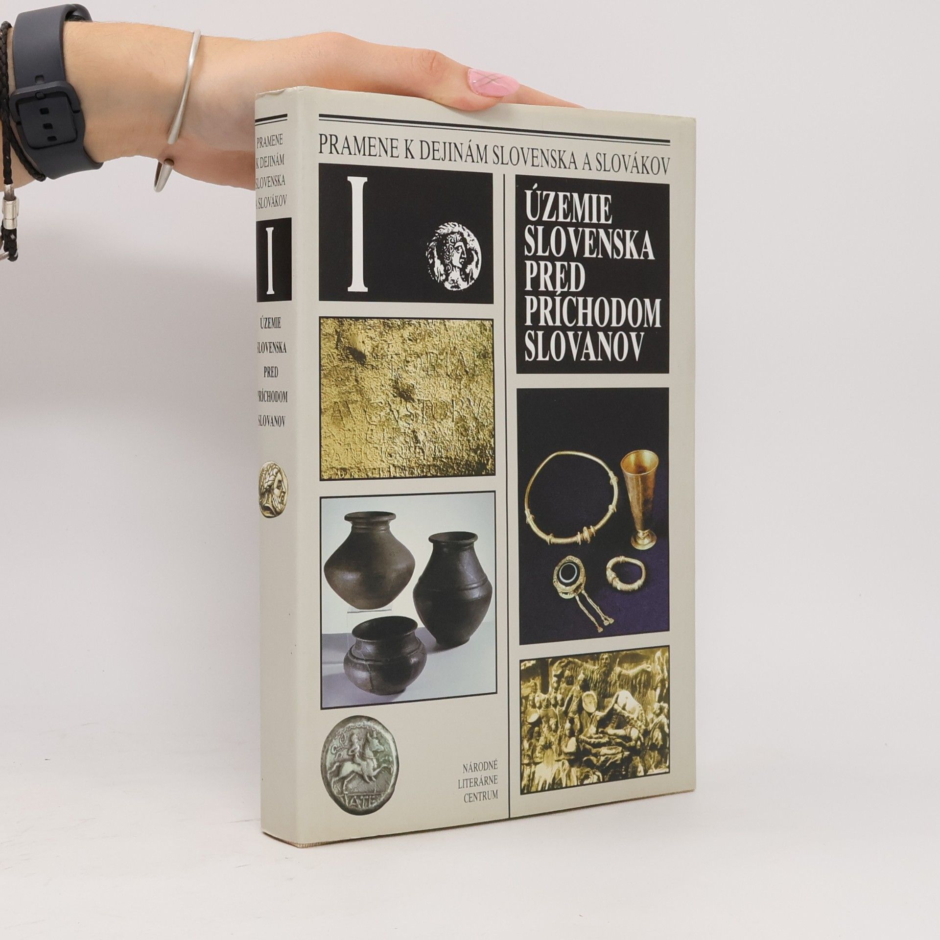 Various authors Územie Slovenska pred príchodom Slovanov