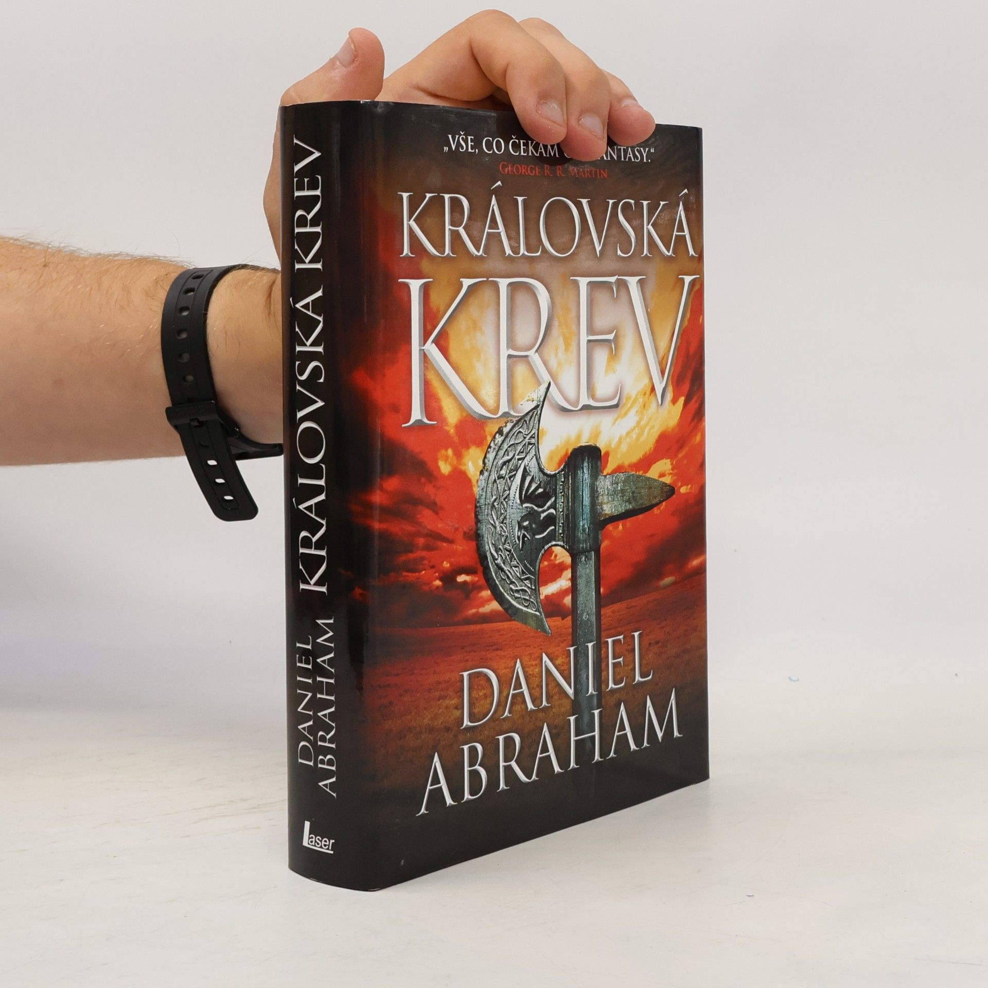 Daniel Abraham Královská krev