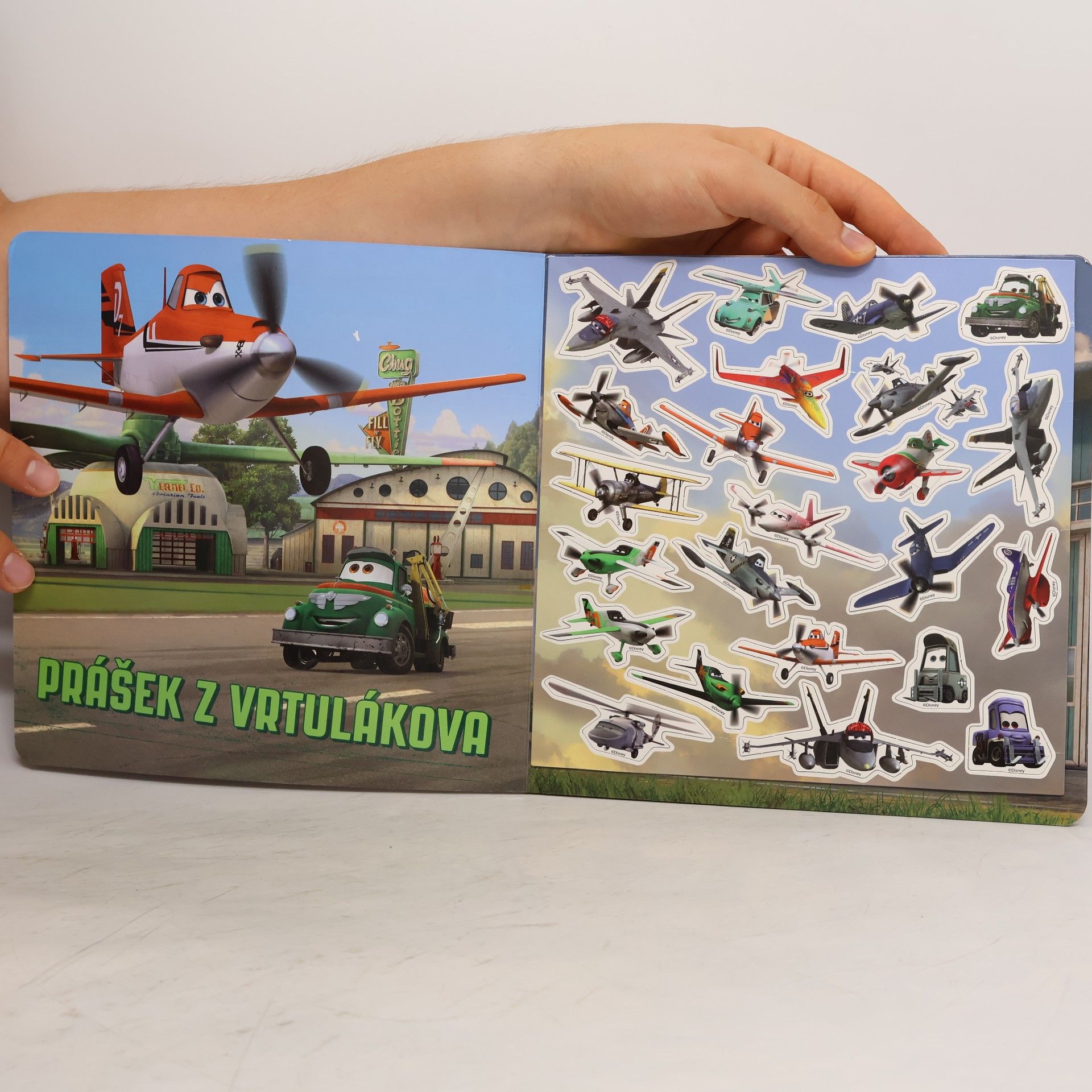 Autores varios Letadla. Magnetická knížka