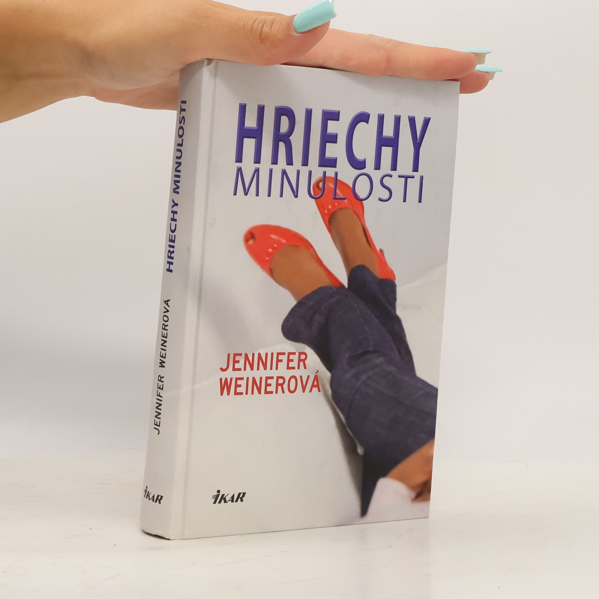 Jennifer Weiner Hriechy minulosti