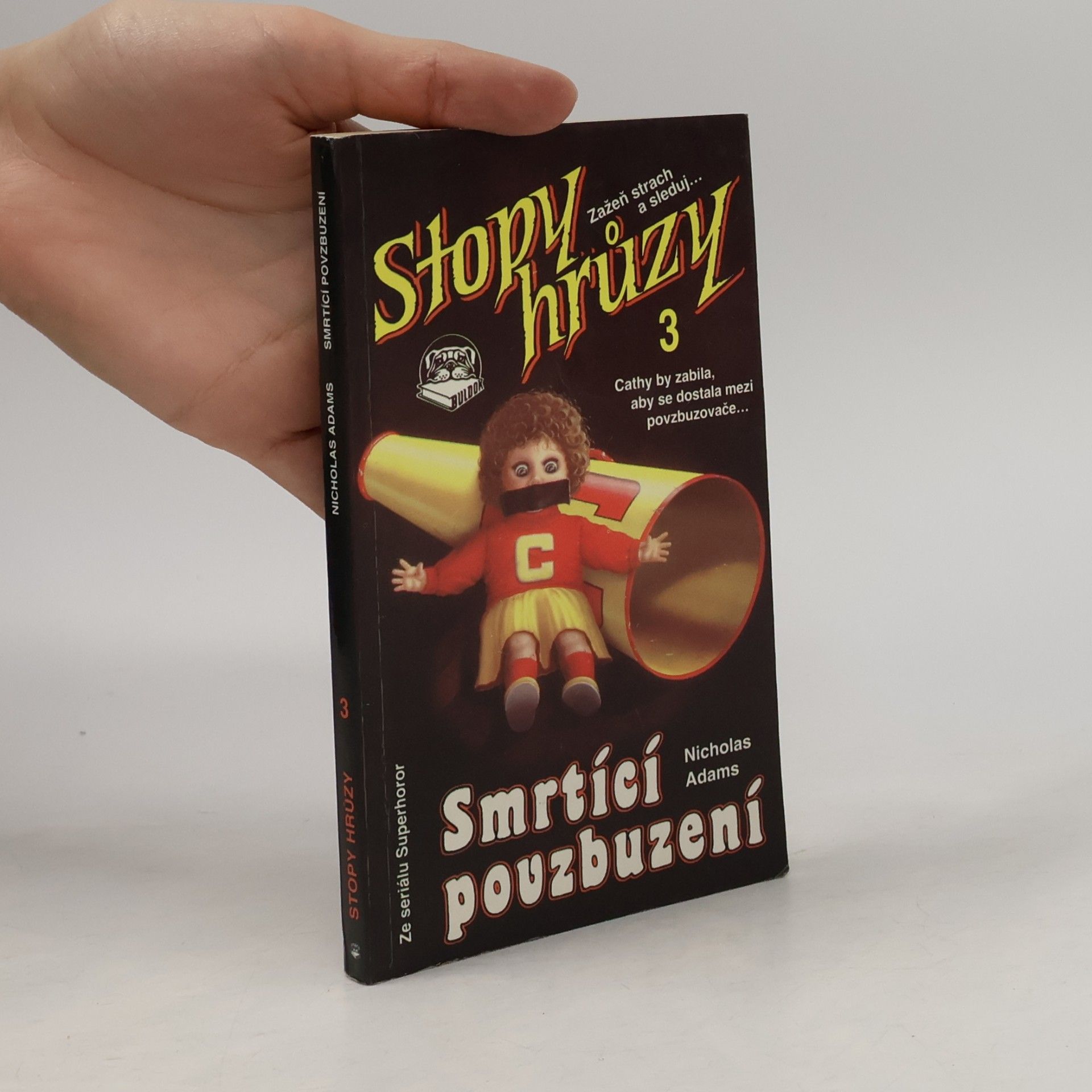 James D. MacDonald Smrtící povzbuzení
