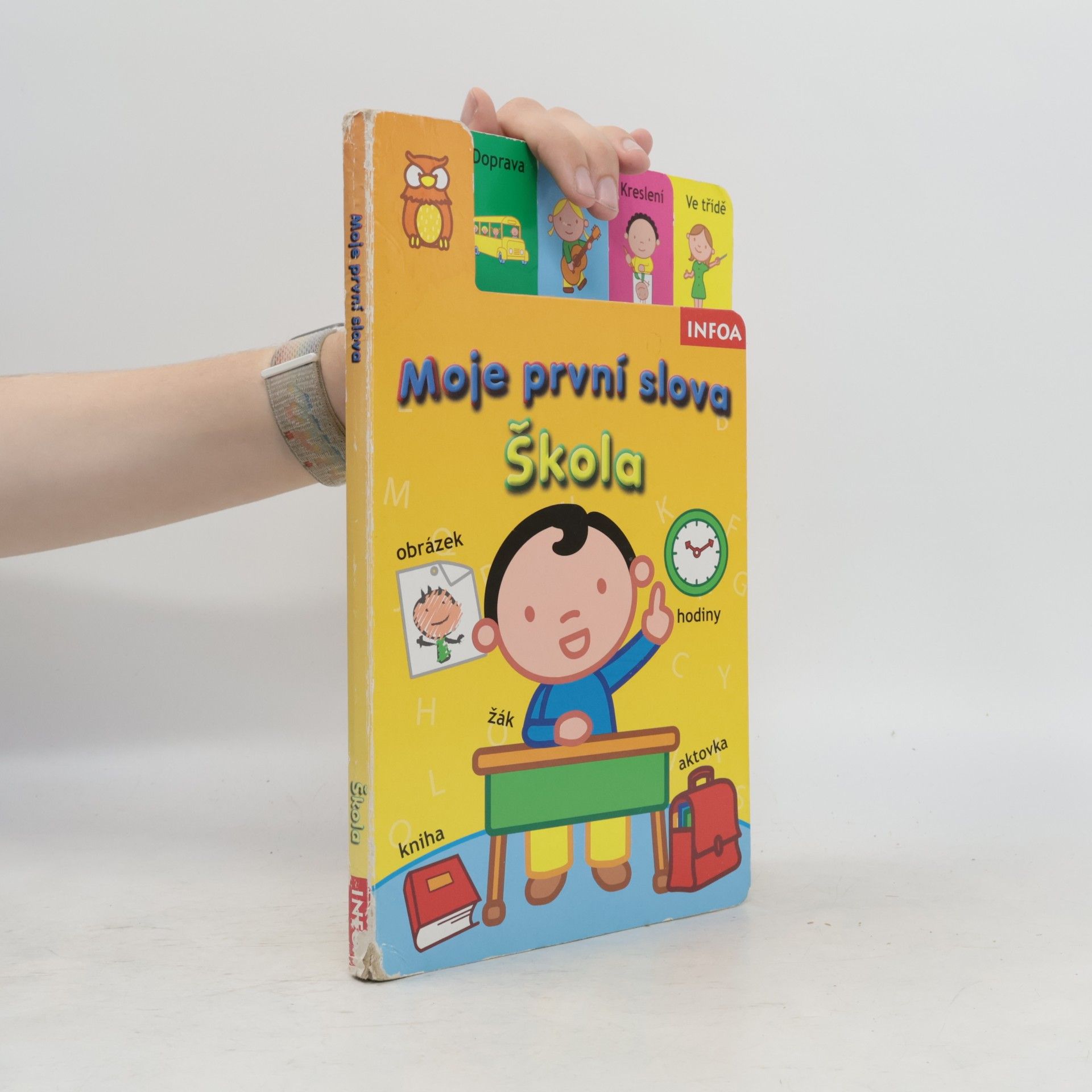 Autorenkollektiv Moje první slova - škola