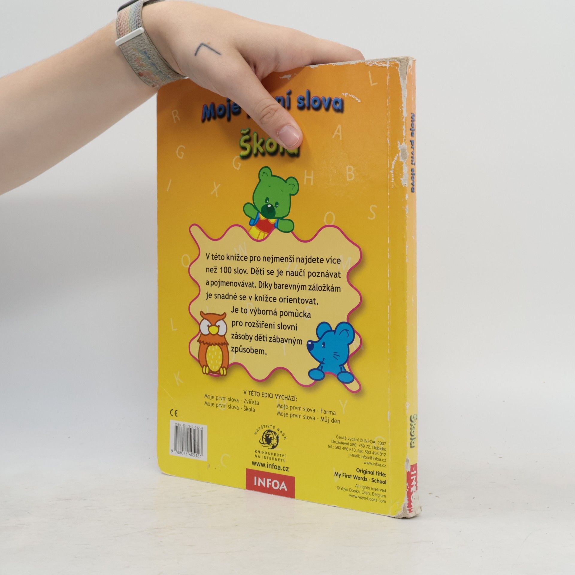 Autorenkollektiv Moje první slova - škola