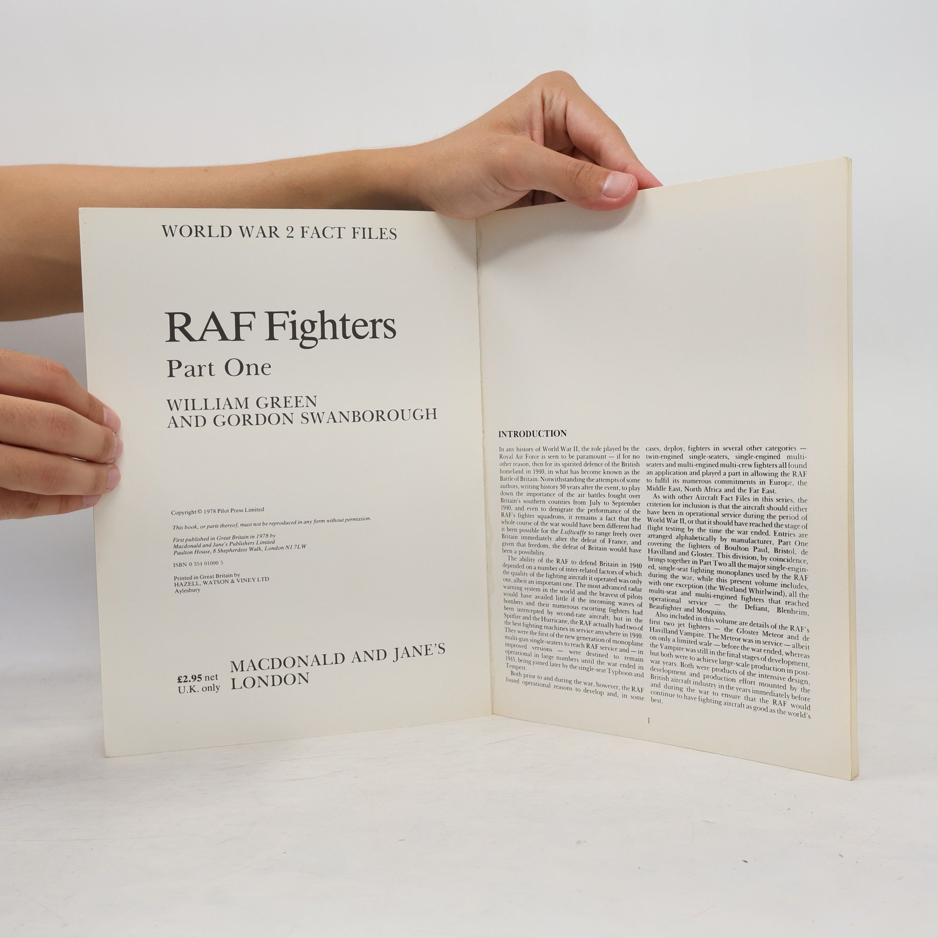 William Green WW2 Aircraft Fact Files - 1: Royal Air Force (RAF) Fighters