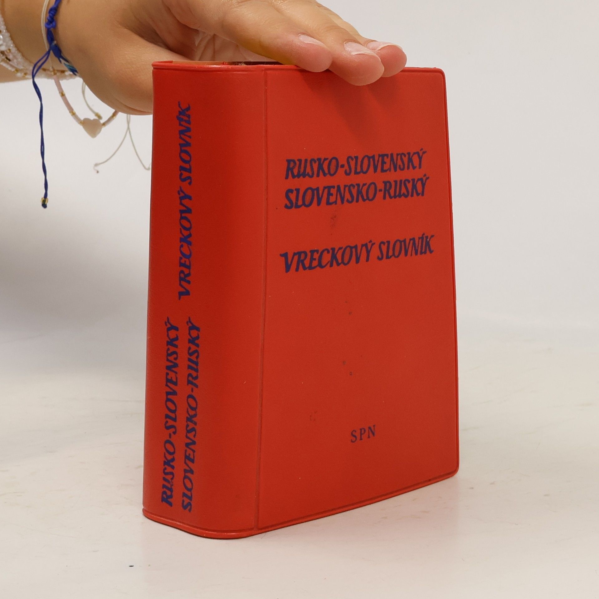 Autorenkollektiv Rusko‑slovenský a slovensko‑ruský vreckový slovník