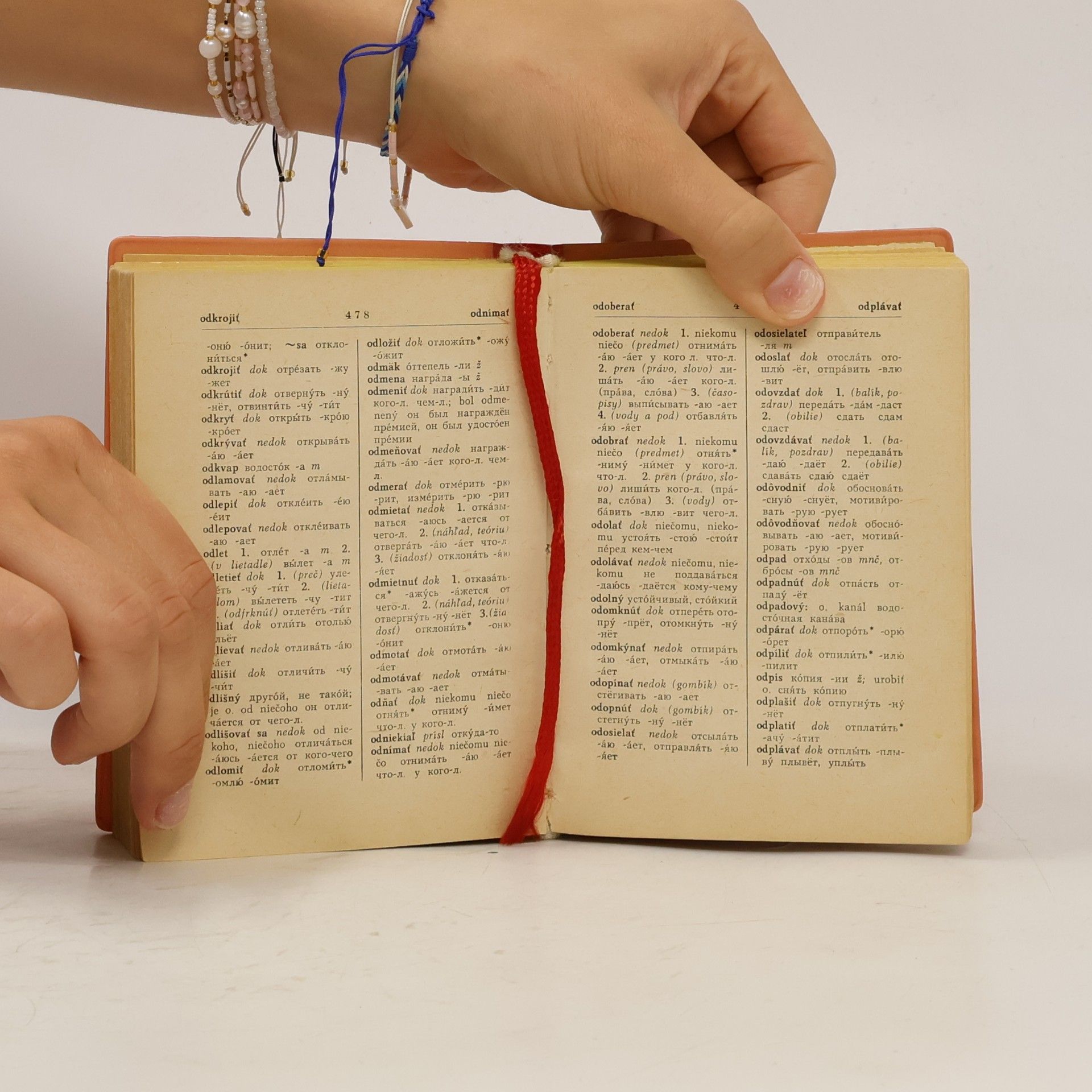 Autorenkollektiv Rusko‑slovenský a slovensko‑ruský vreckový slovník