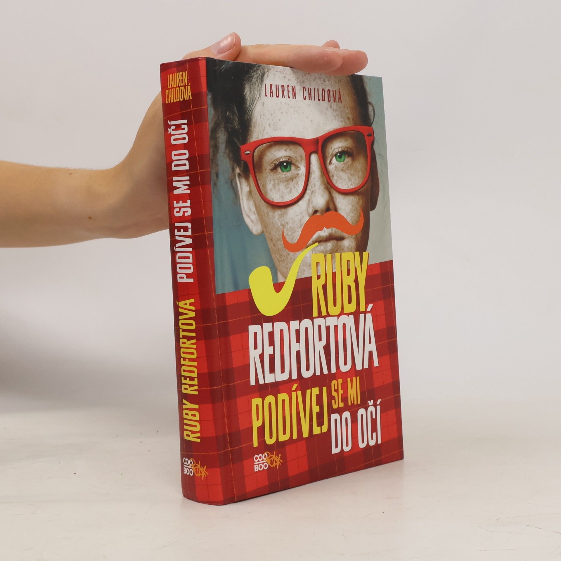 Lauren Child Ruby Redfortová - Podívej se mi do očí