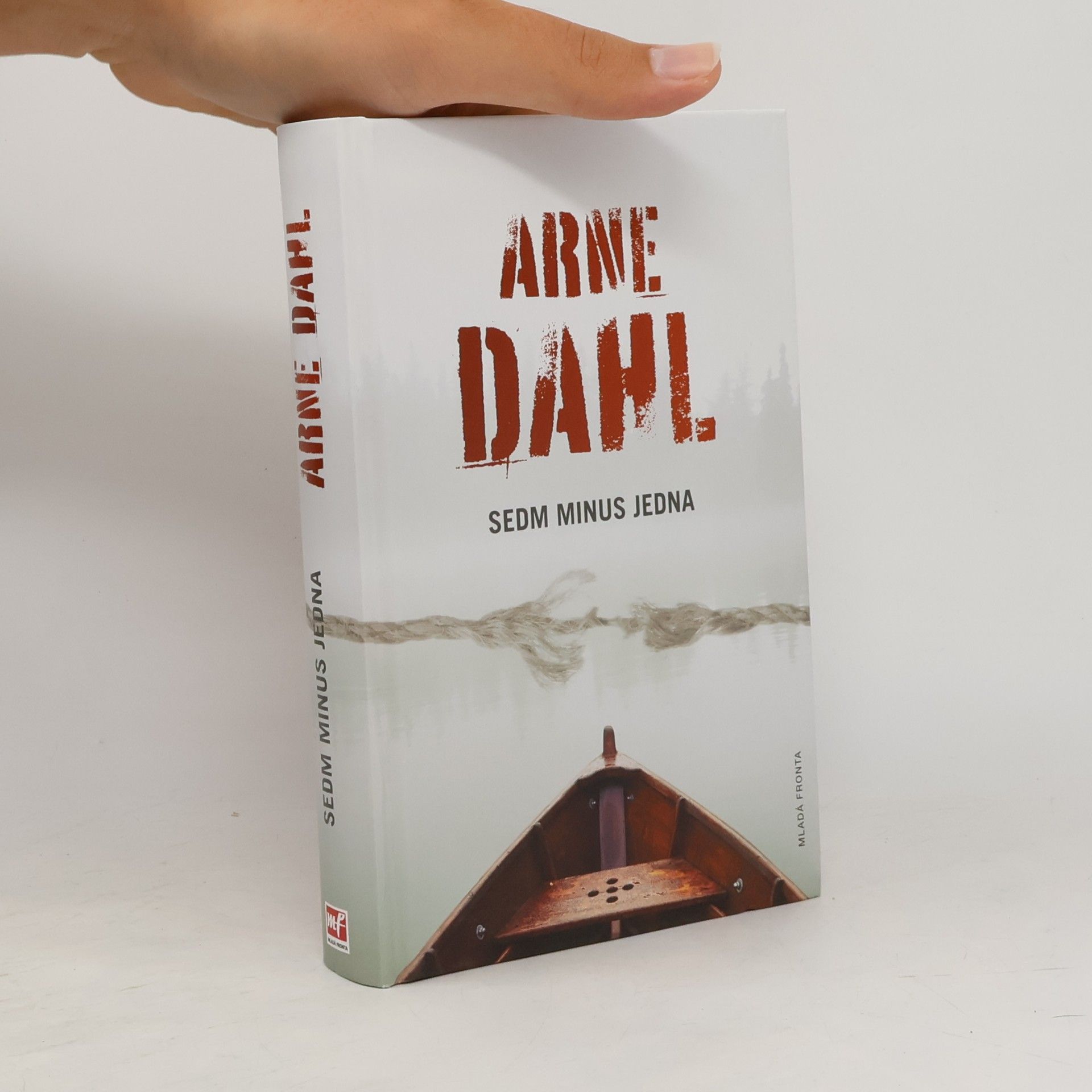 Arne Dahl Sedm minus jedna