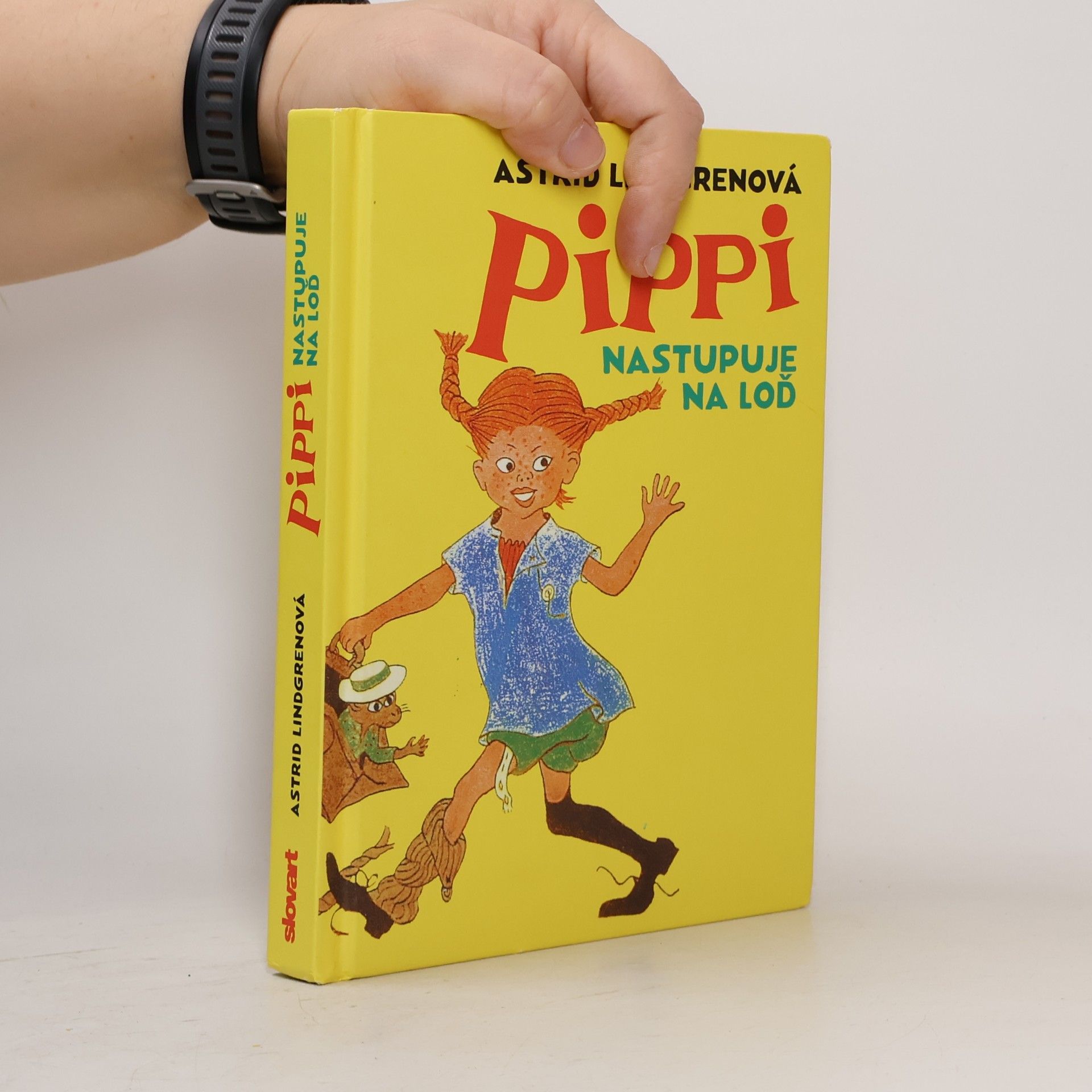 Astrid Lindgren Pippi nastupuje na ľoď