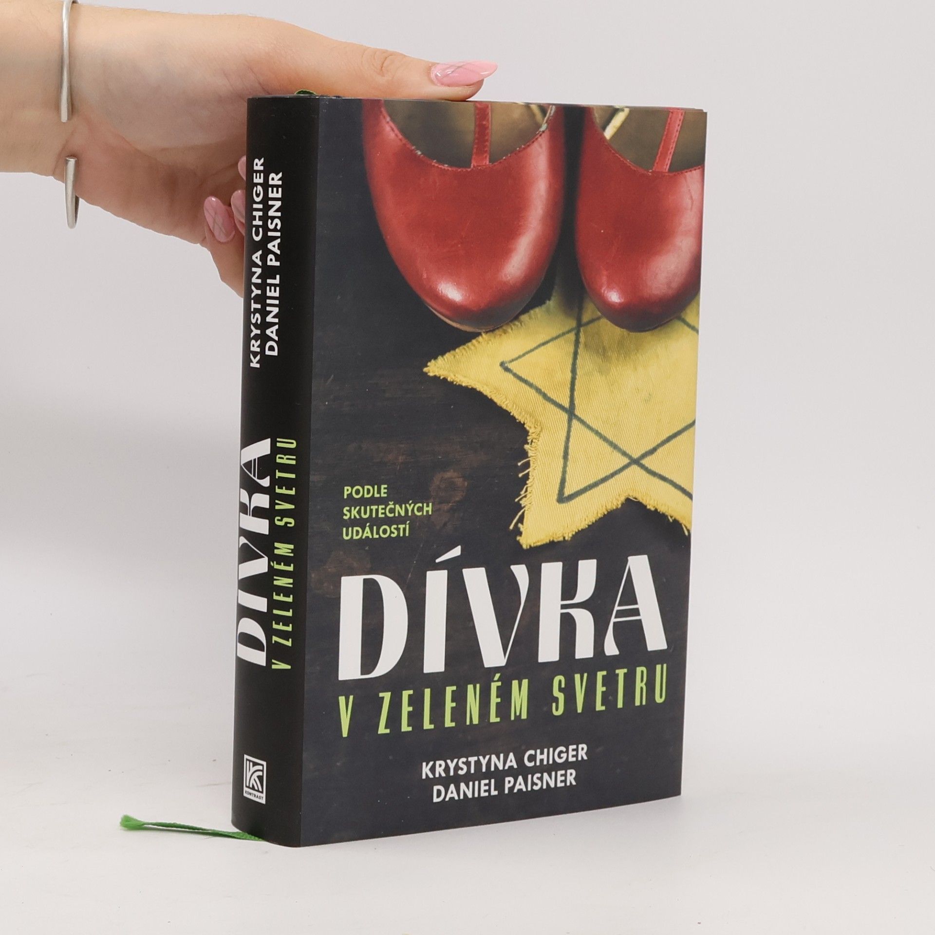 Krystyna Chiger Dívka v zeleném svetru