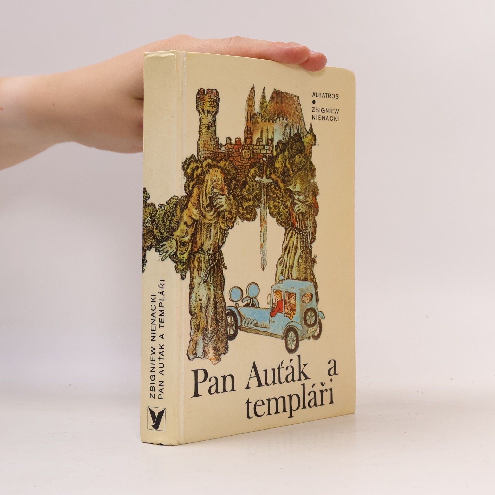 Zbigniew Nienacki Pan Auťák a templáři