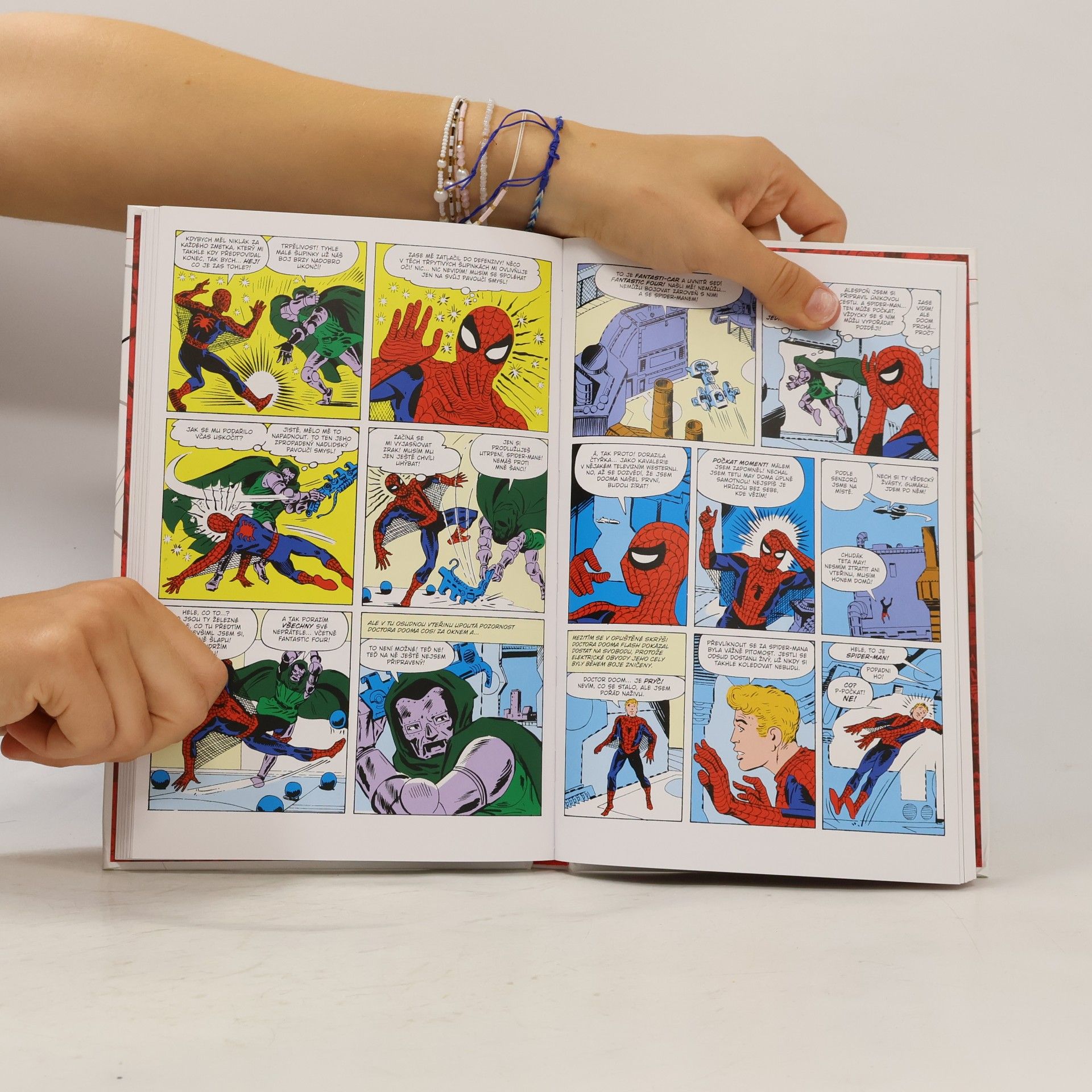 Stan Lee Komiksový výběr 15. Spider-man. Počátek