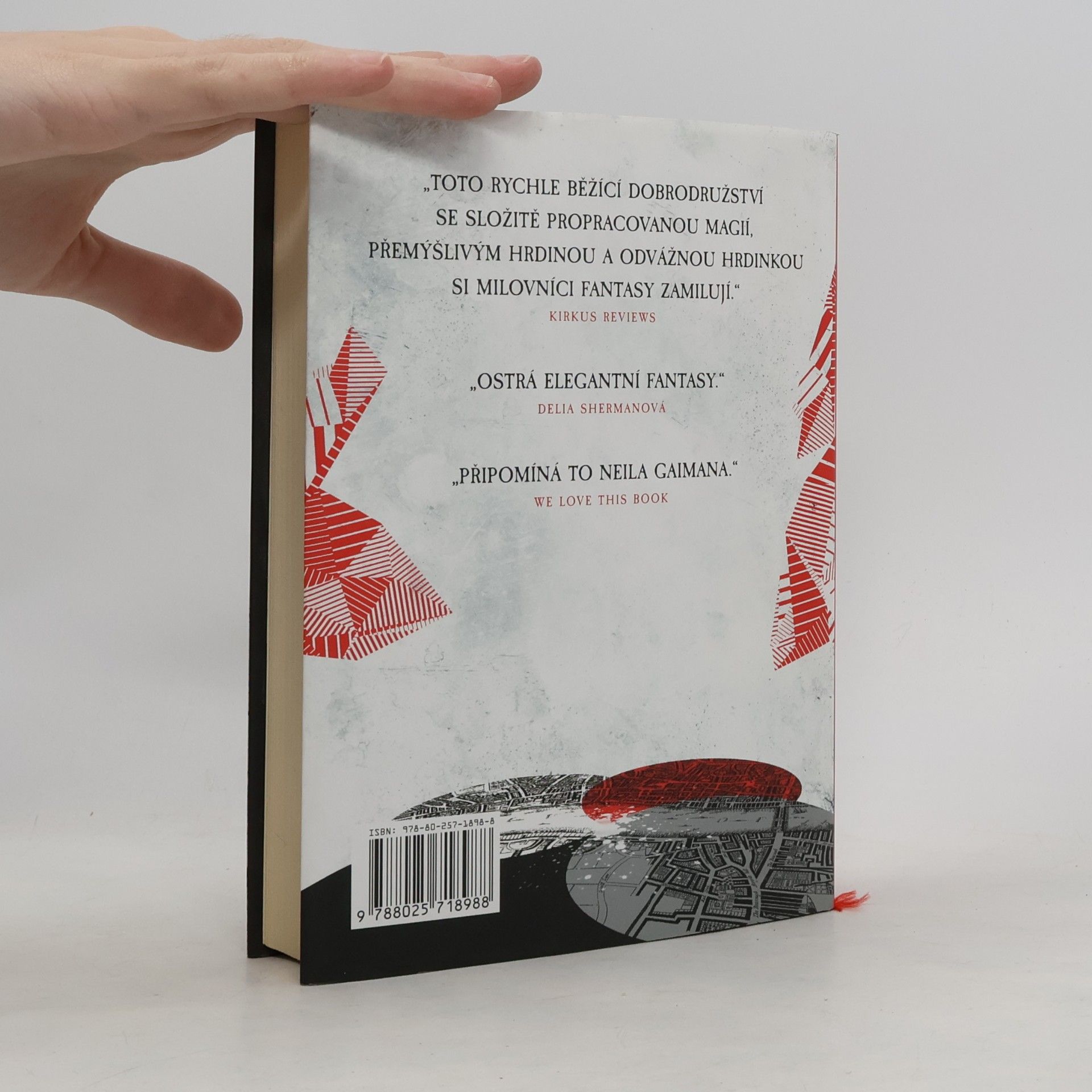 Victoria Schwab Temnější tvář magie