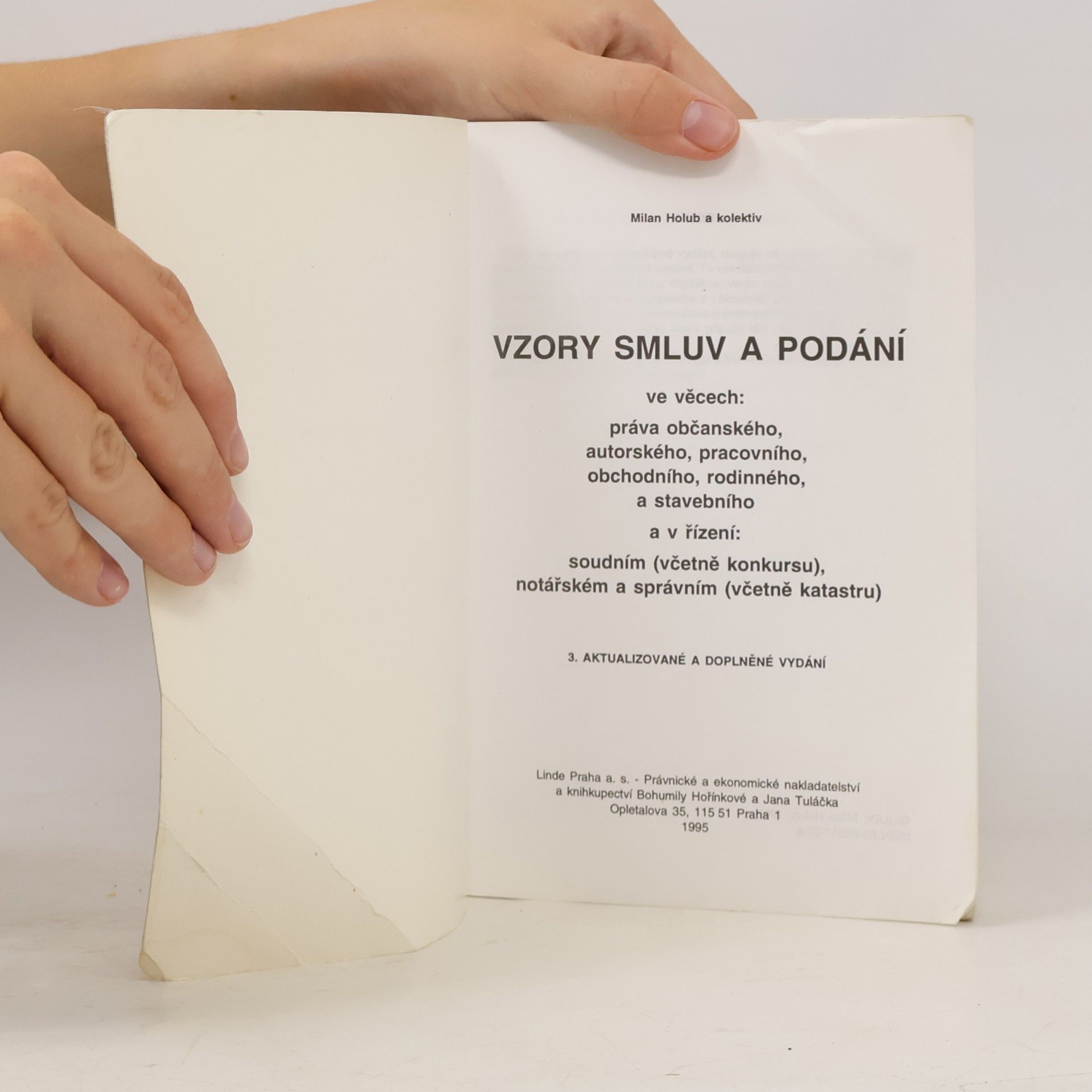 kolektiv Vzory smluv a podání, 3. aktualizované a doplněné vydání