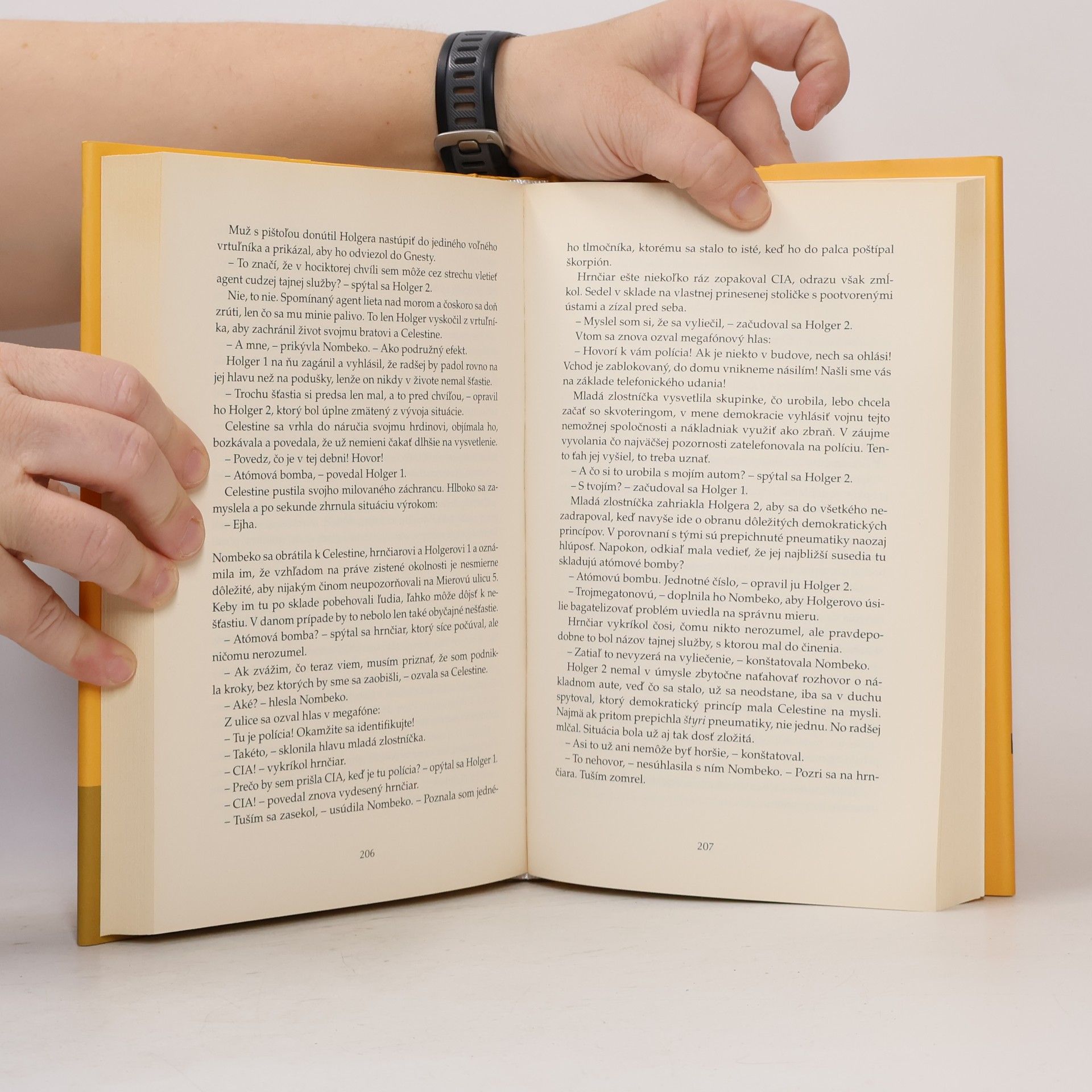 Jonas Jonasson Analfabetka, ktorá vedela počítať