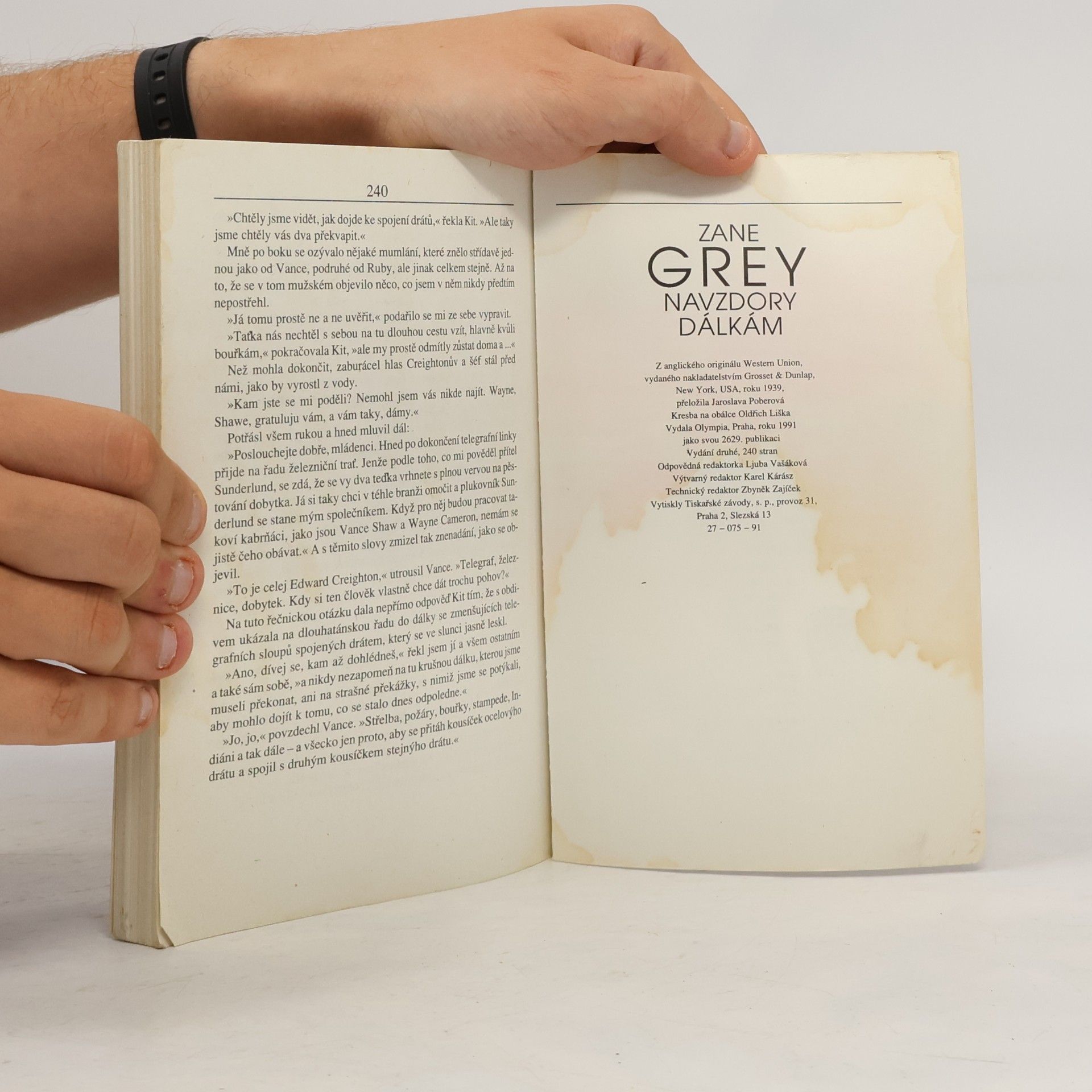 Zane Grey Navzdory dálkám