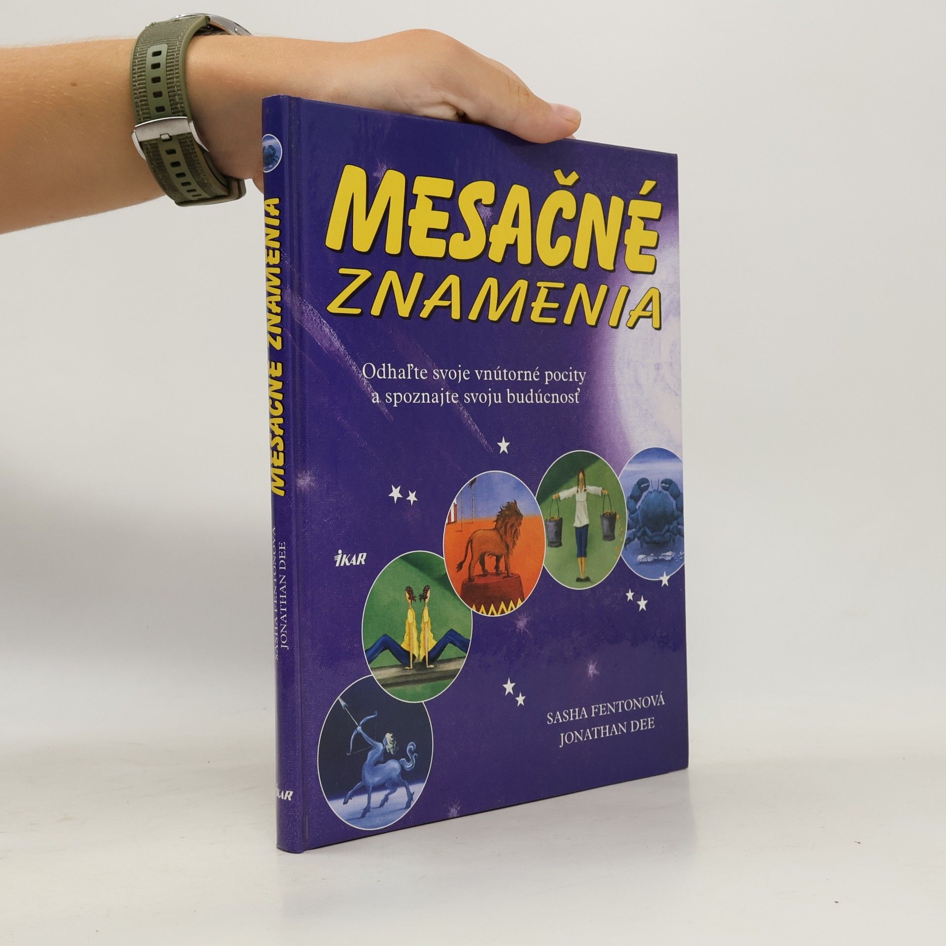 Jonathan Dee Mesačné znamenia