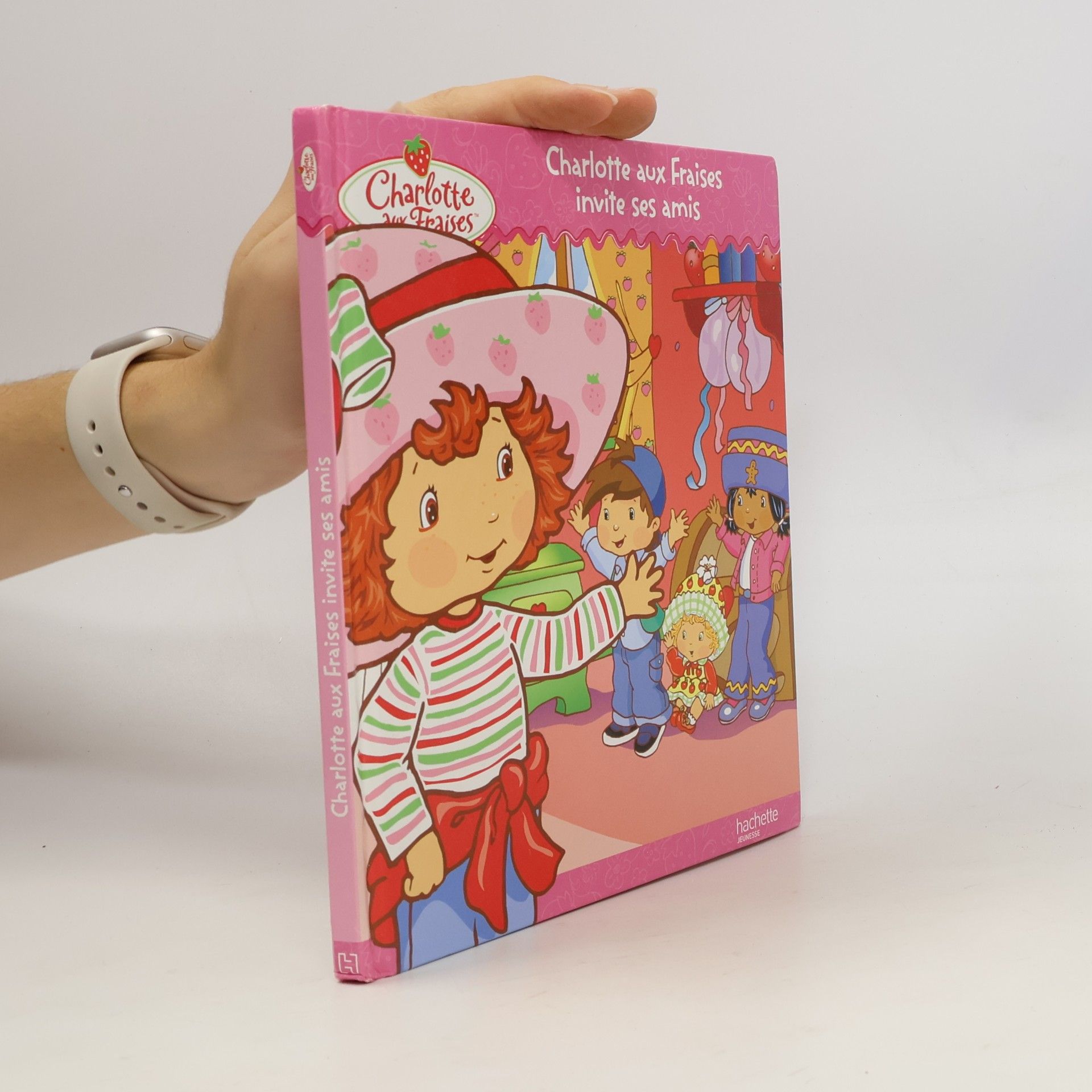Charlotte aux Fraises invite ses amis