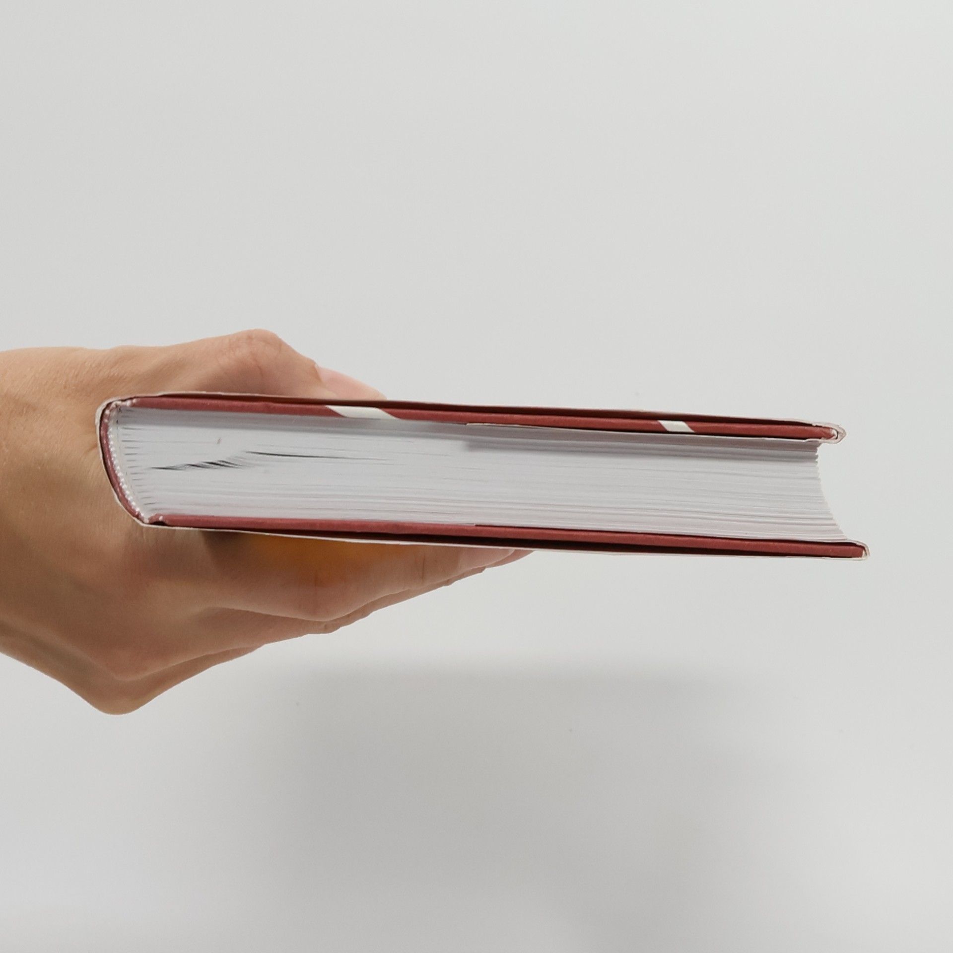 Gillian Flynn Ostré předměty