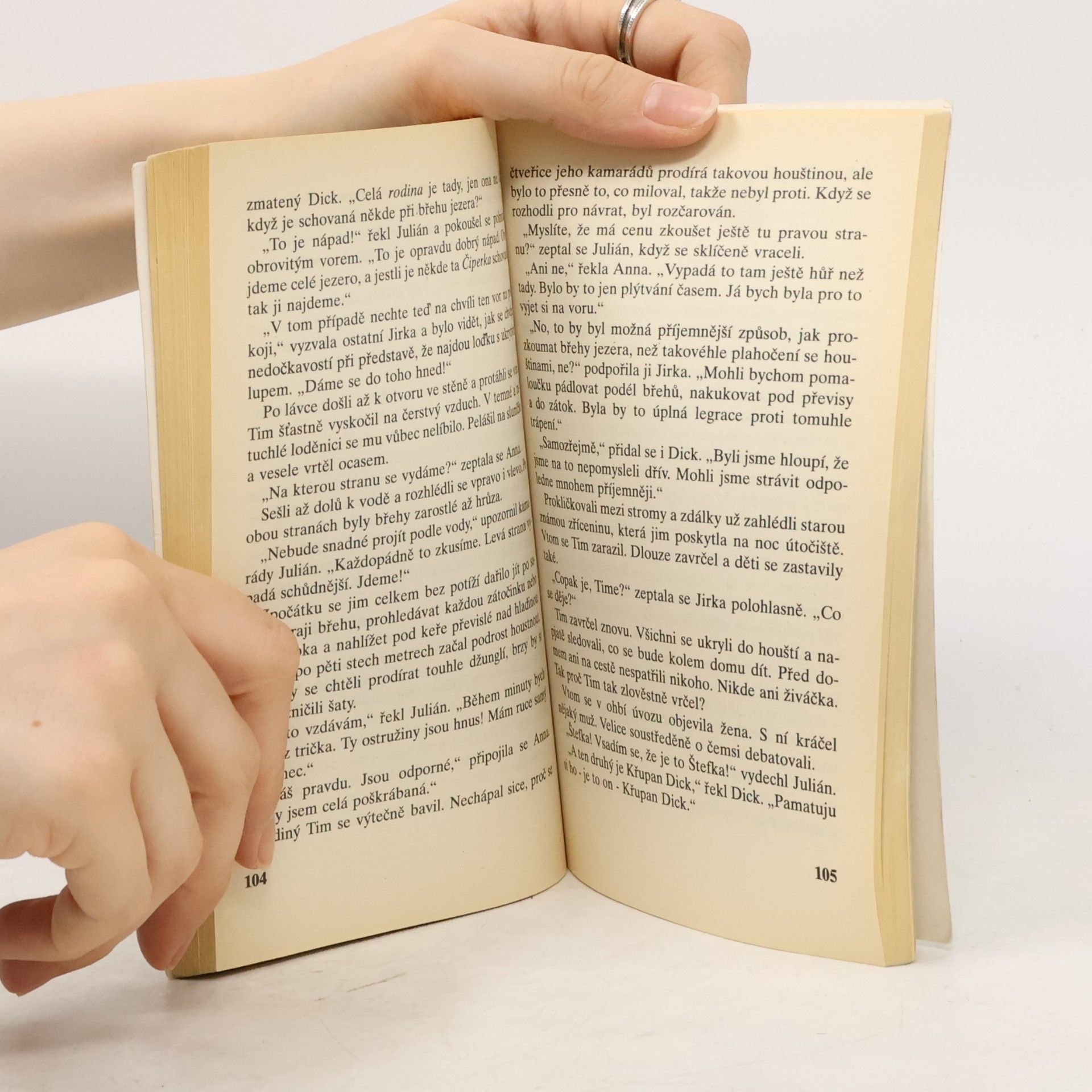 Enid Blyton Správná pětka. Pětka na vandru
