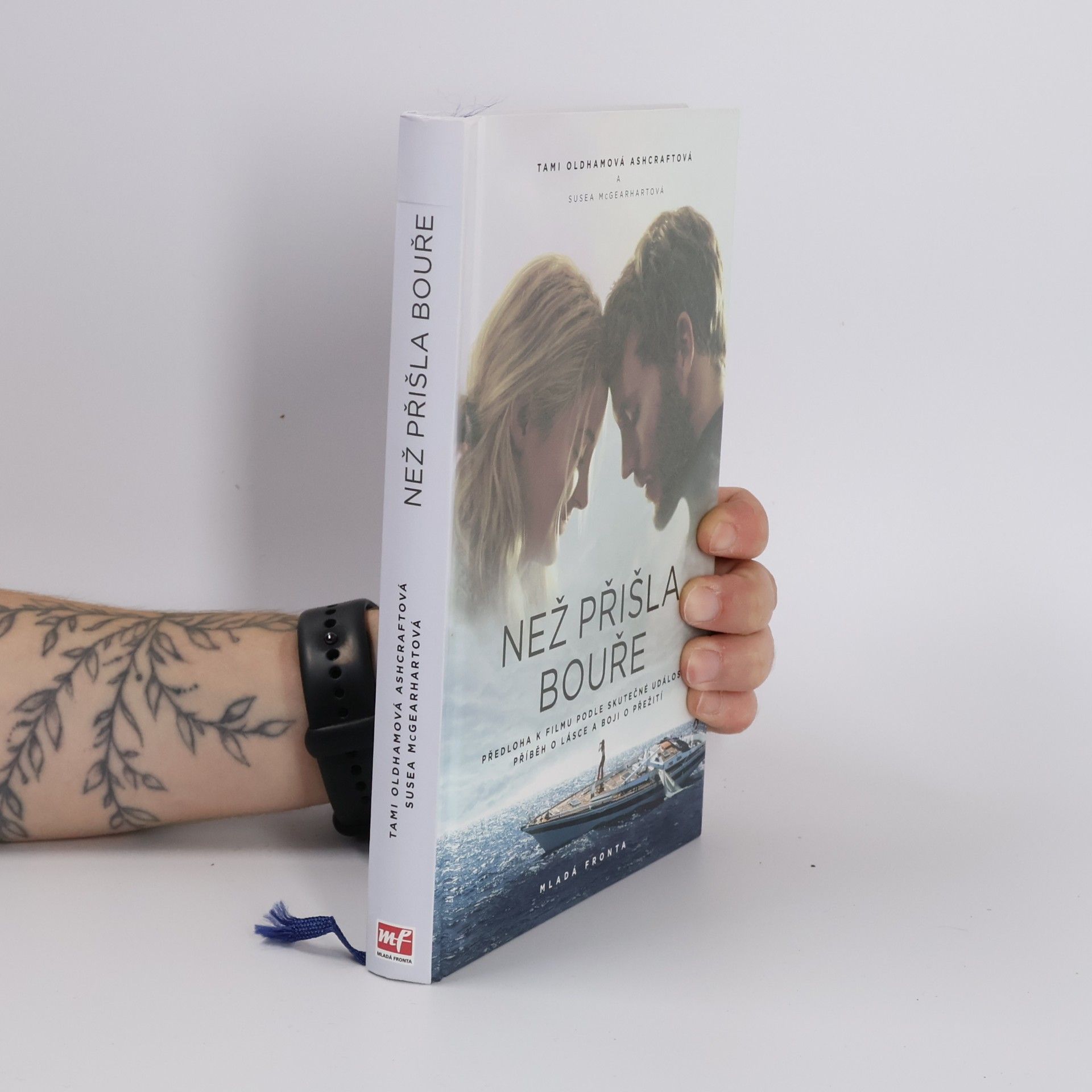 Tami Oldham Ashcraft Než přišla bouře