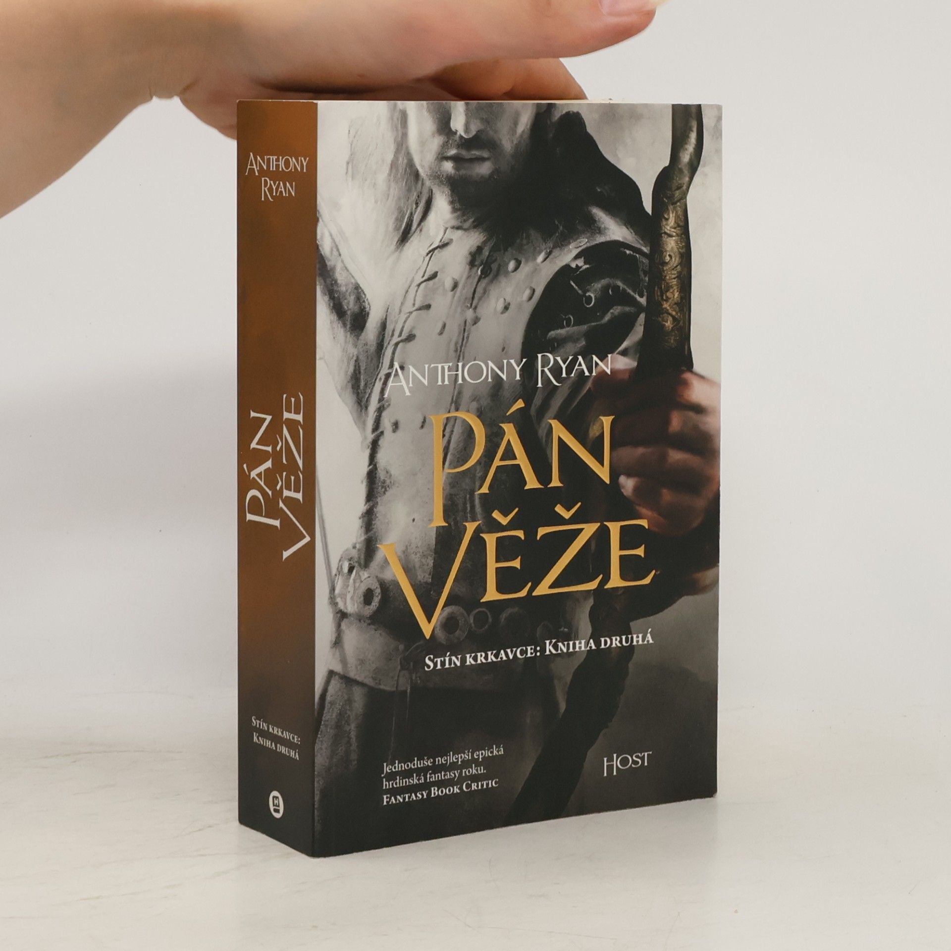 Anthony Ryan Pán věže. Stín krkavce. 2. díl