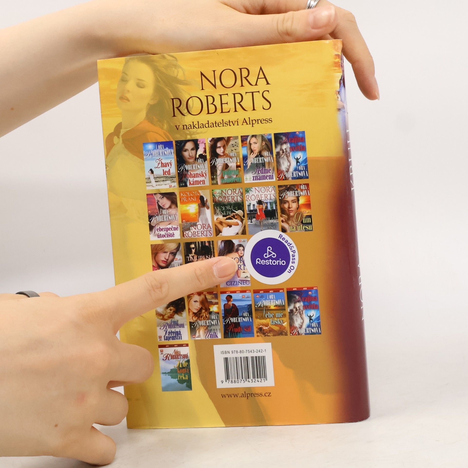 Nora Roberts Kruh věrných