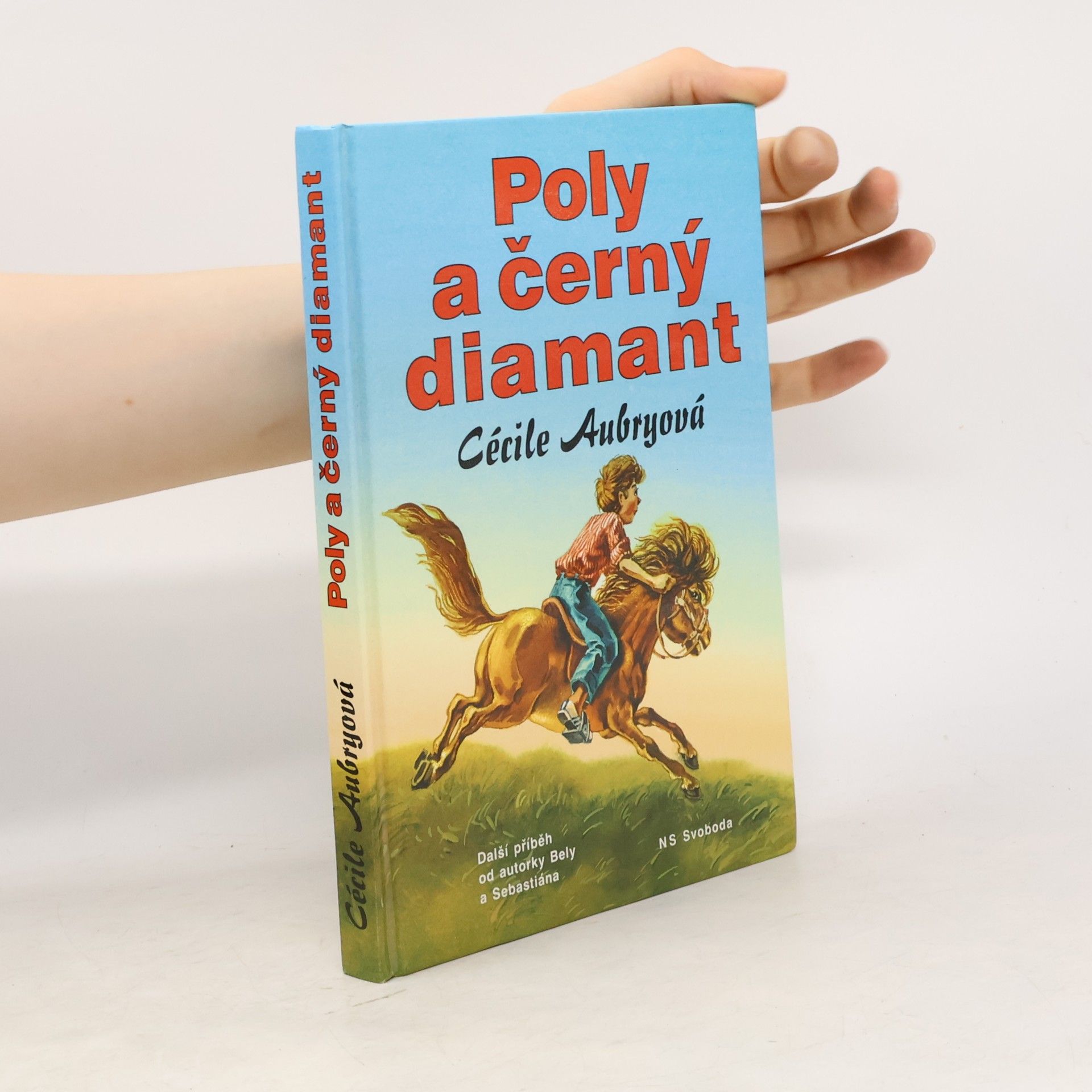 Cécile Aubry Poly a černý diamant