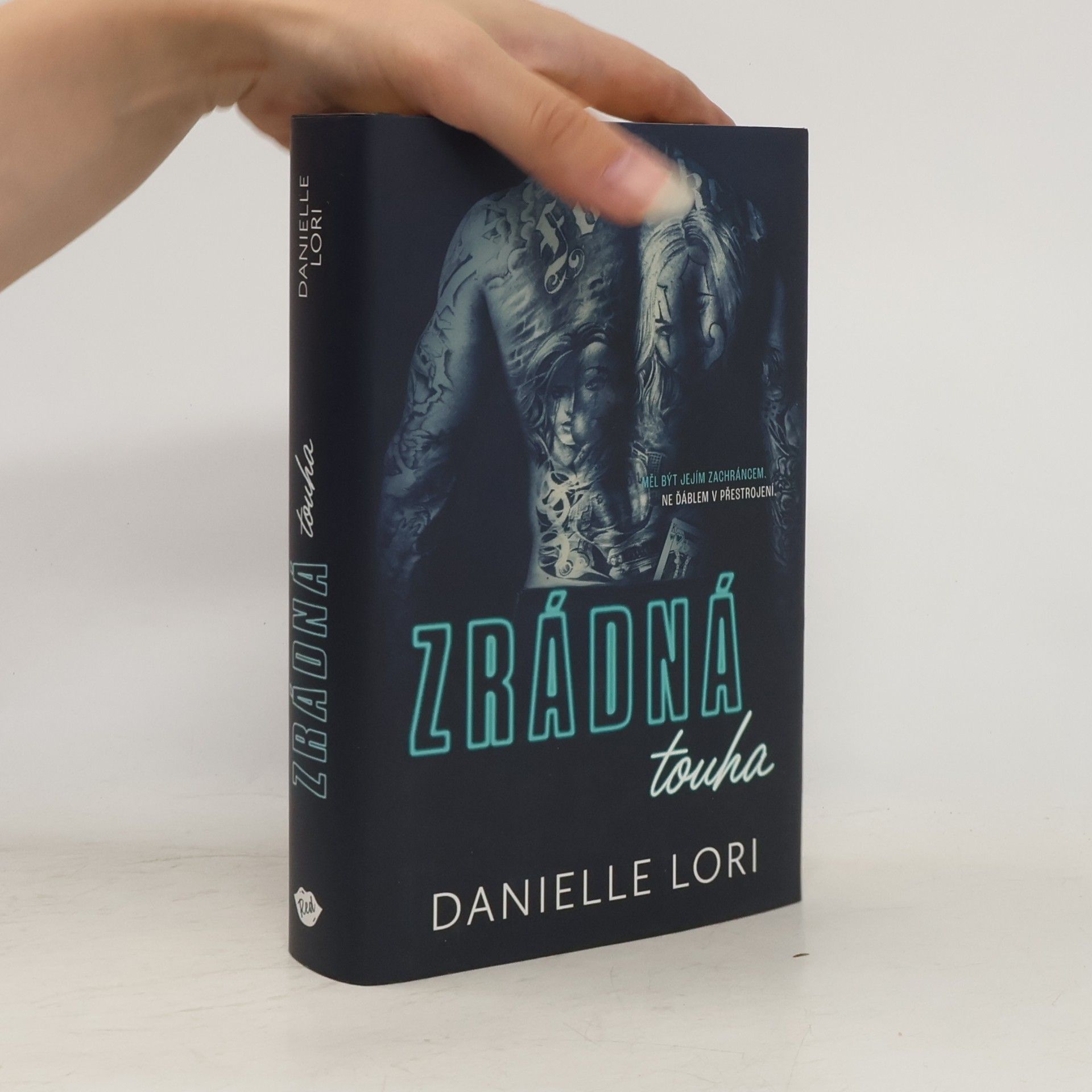 Danielle Lori Zrádná touha
