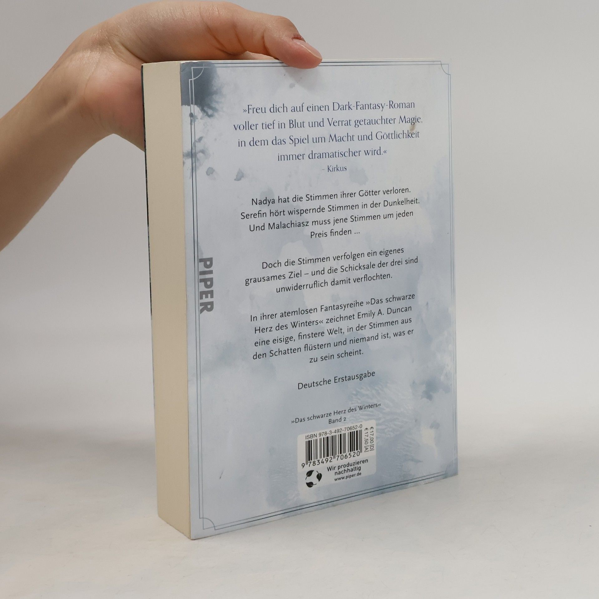 Emily A. Duncan Das schwarze Herz des Winters - Unforgiving