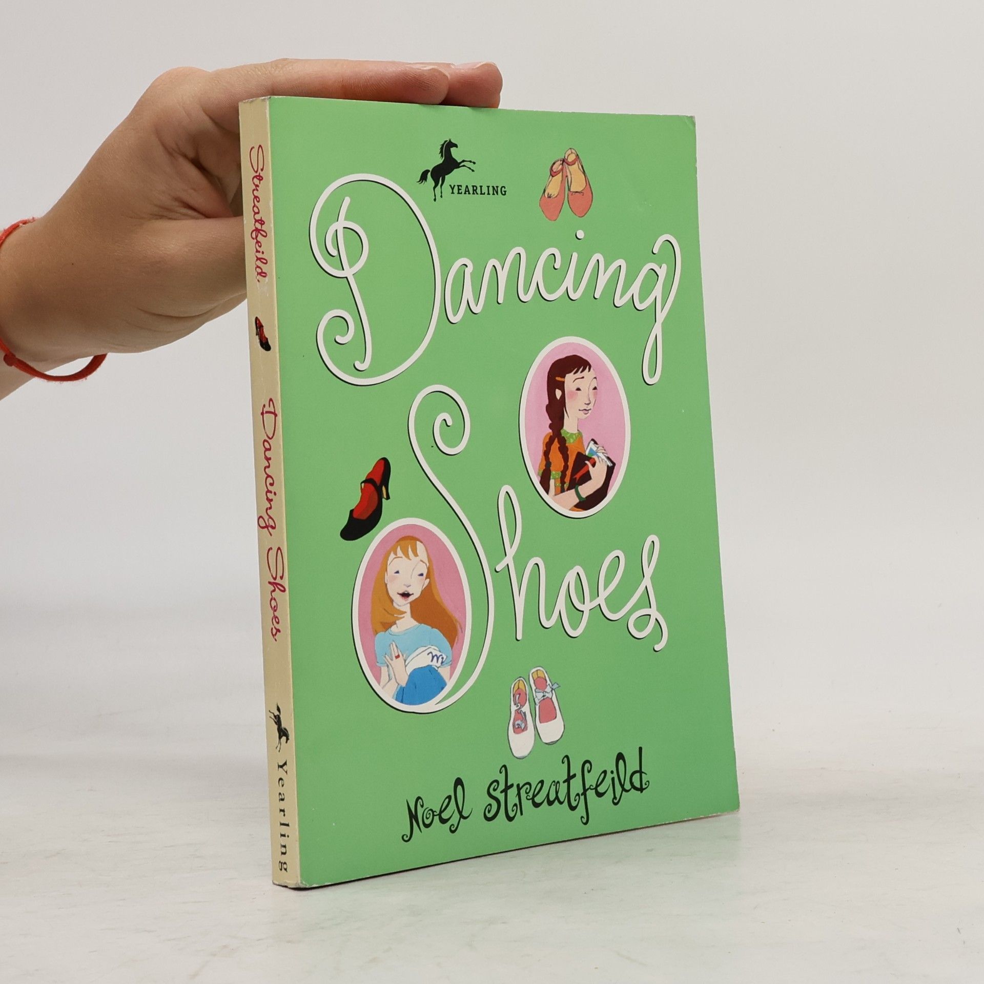 Noel Streatfeild Dancing Shoes