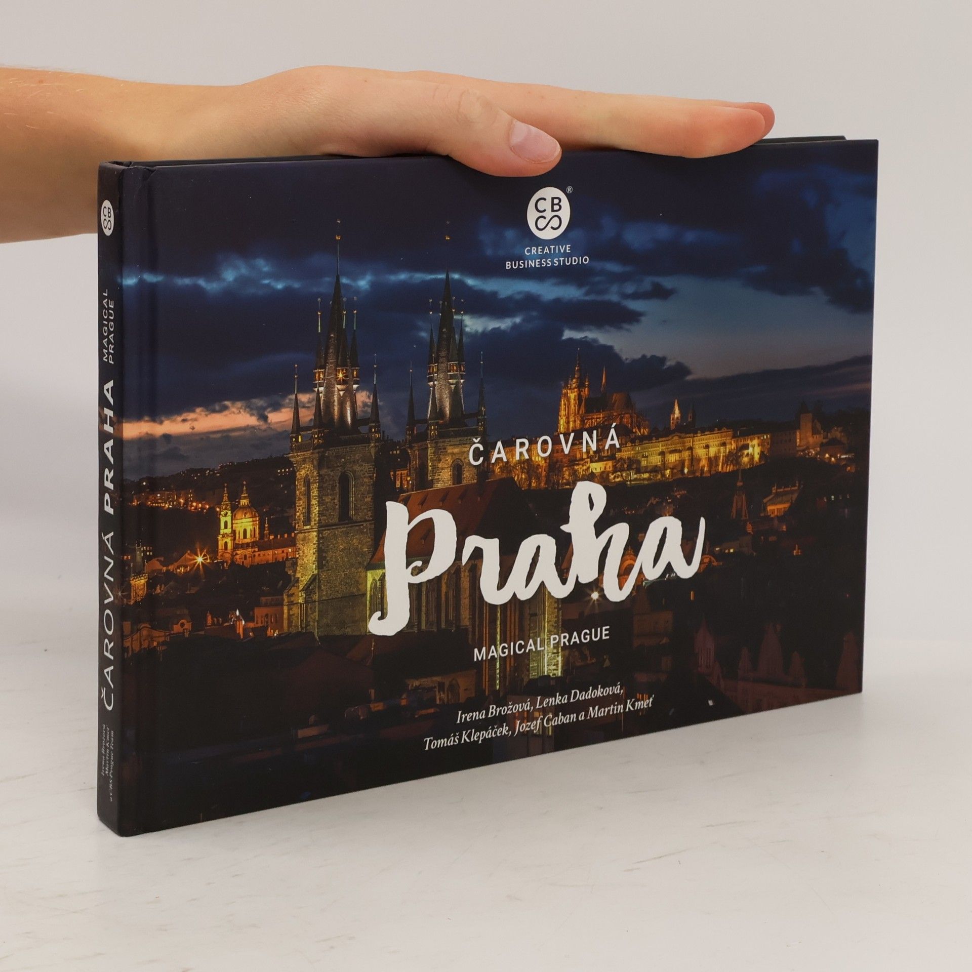 Autorenkollektiv Čarovná Praha. Magical Prague