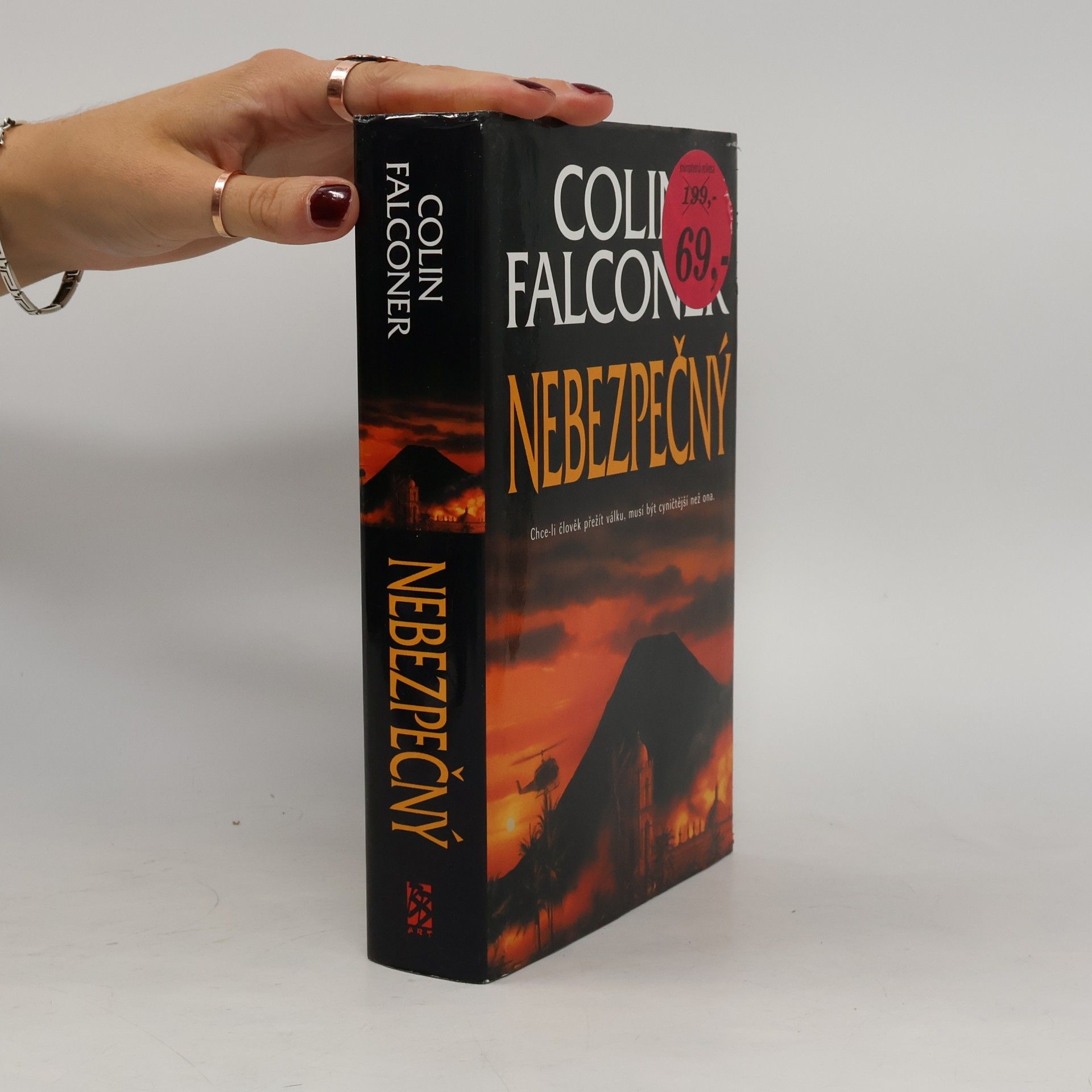 Colin Falconer Nebezpečný