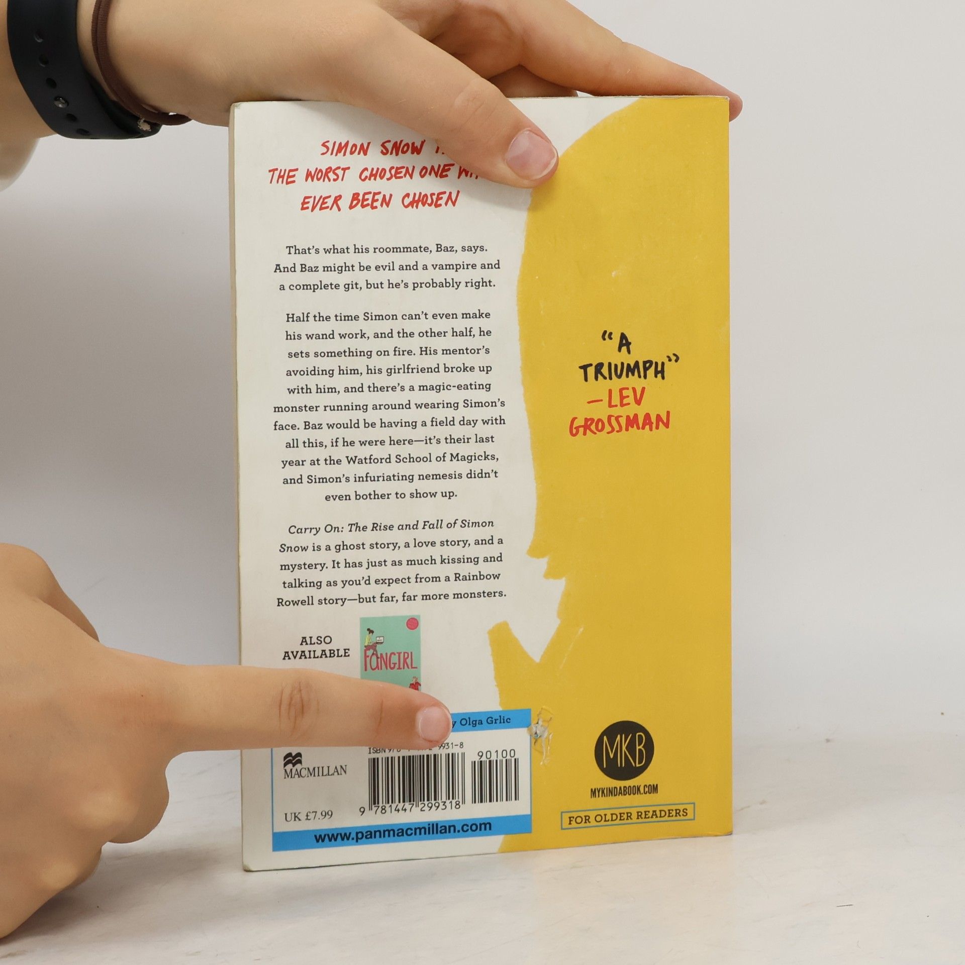 Rainbow Rowell Carry on