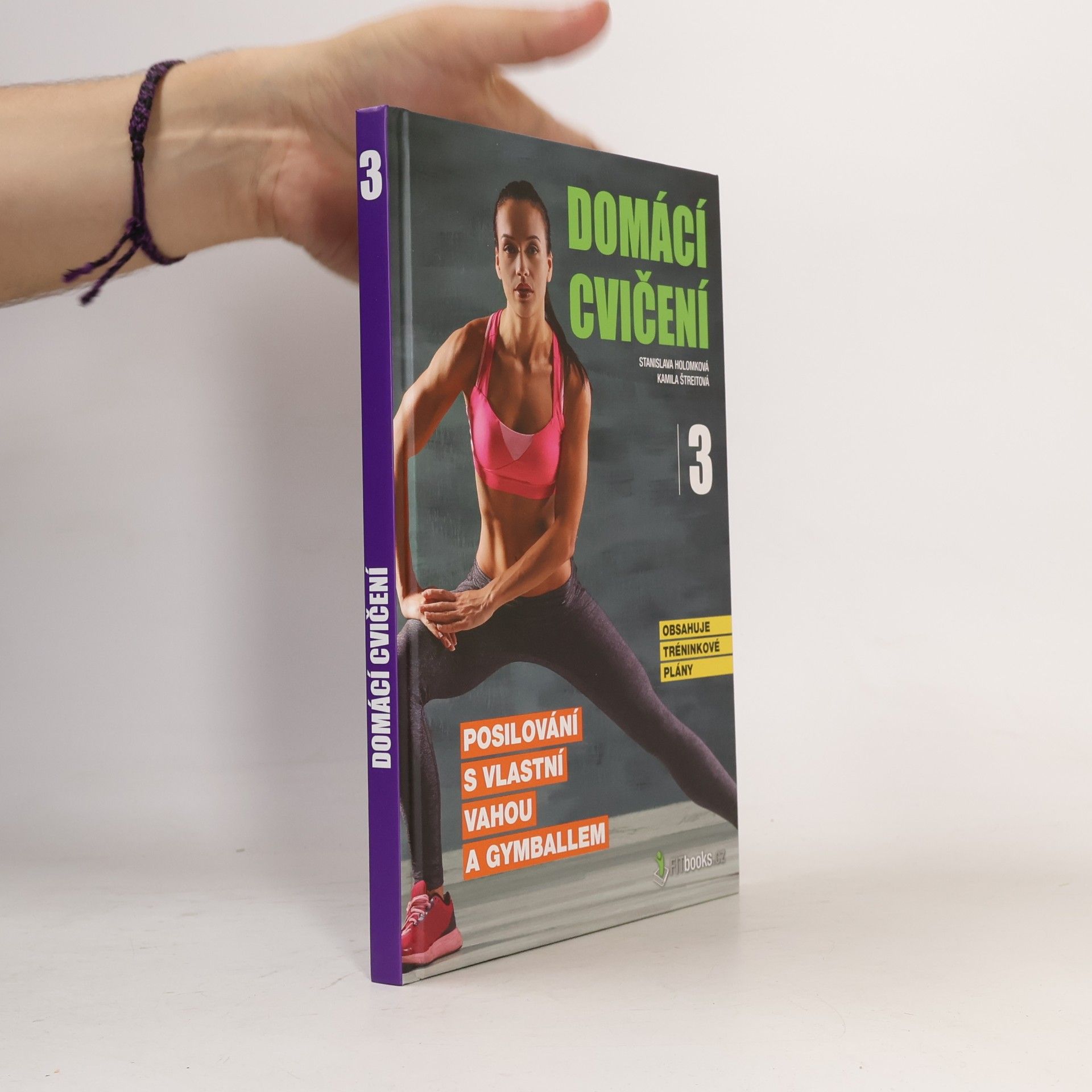 Kamila Štreitová Domácí cvičení 3: Posilování s vlastní vahou a gymballem