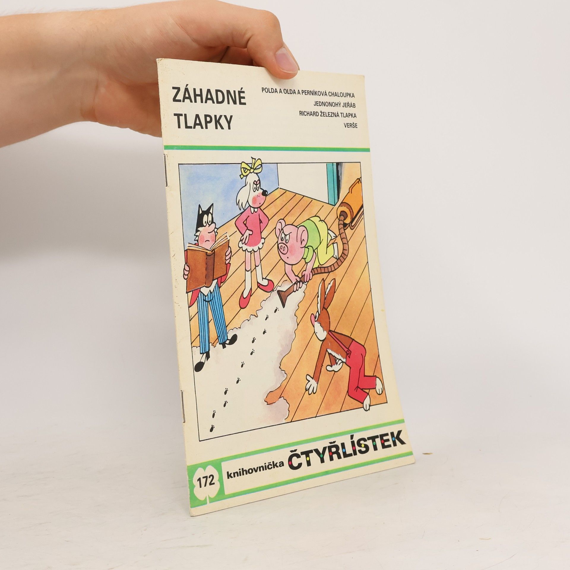 Ljuba Štíplová Čtyřlístek 172. Záhadné tlapky