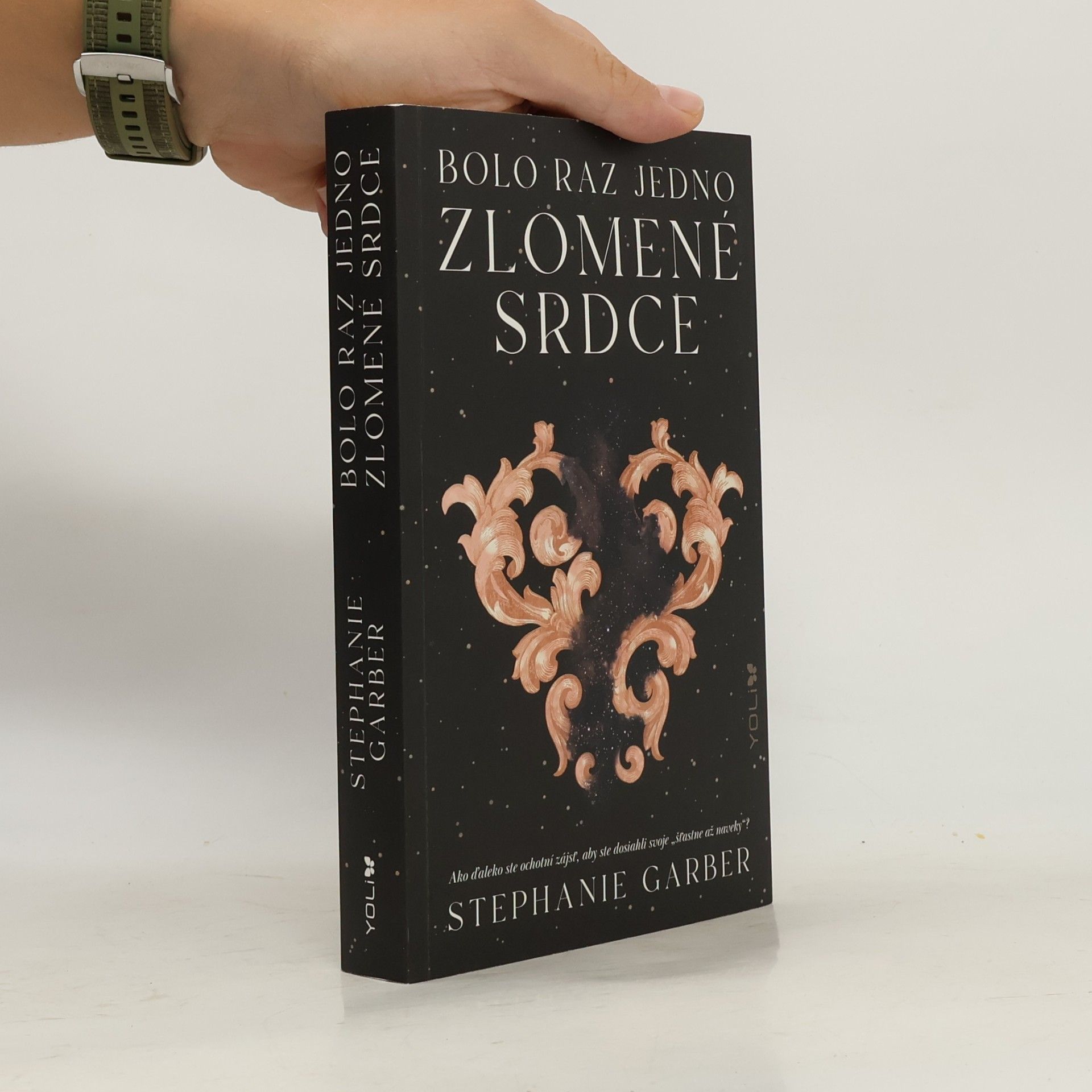 Stephanie Garber Bolo raz jedno zlomené srdce
