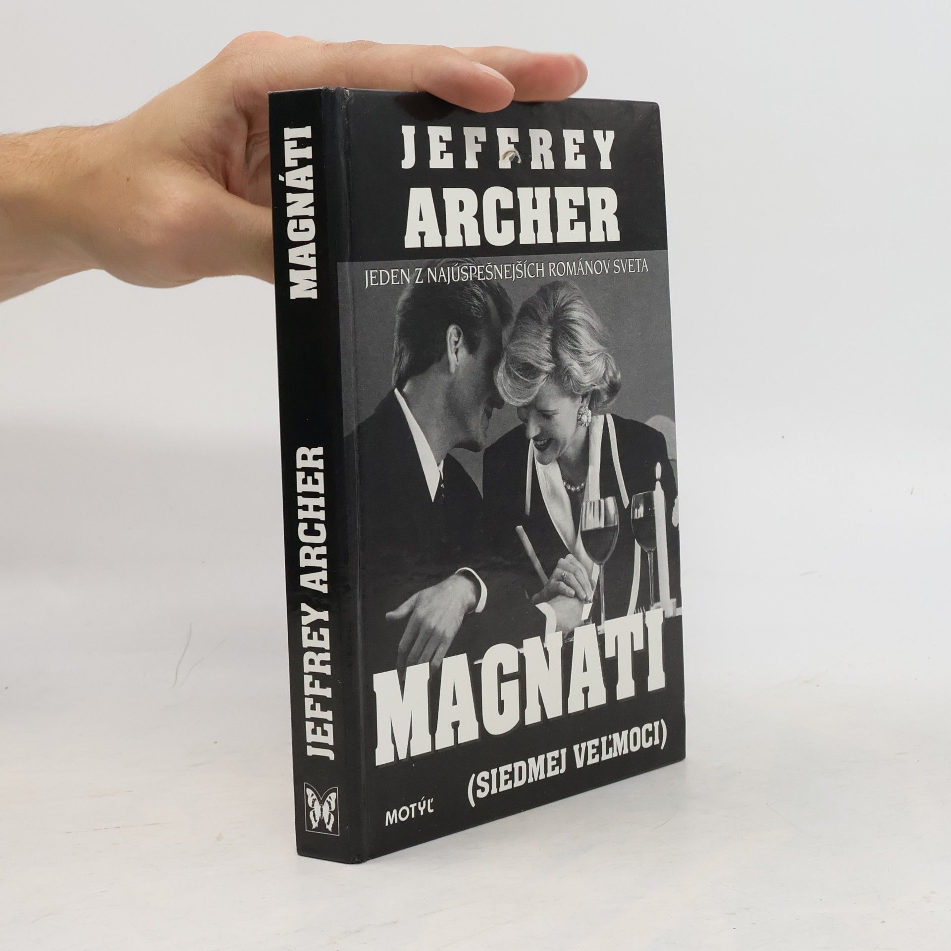 Jeffrey Archer Magnáti (siedmej veľmoci)