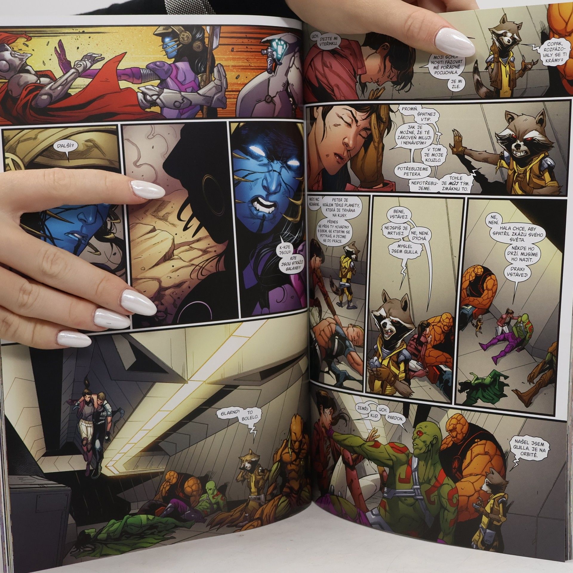 Brian Michael Bendis Strážci galaxie - Noví Strážci. Císař Quill