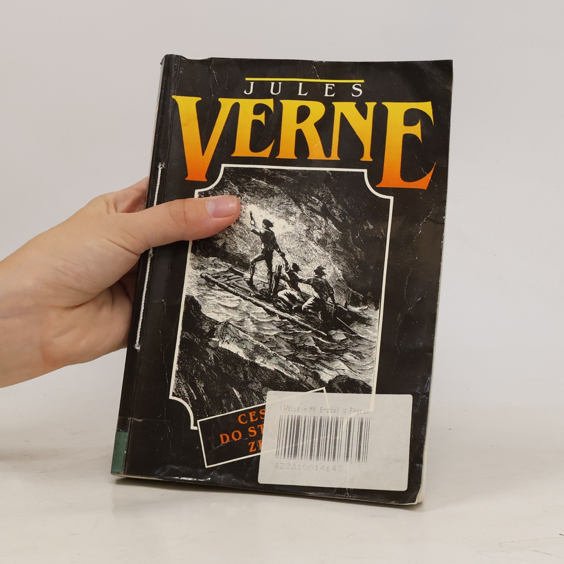 Jules Verne Cesta do středu země