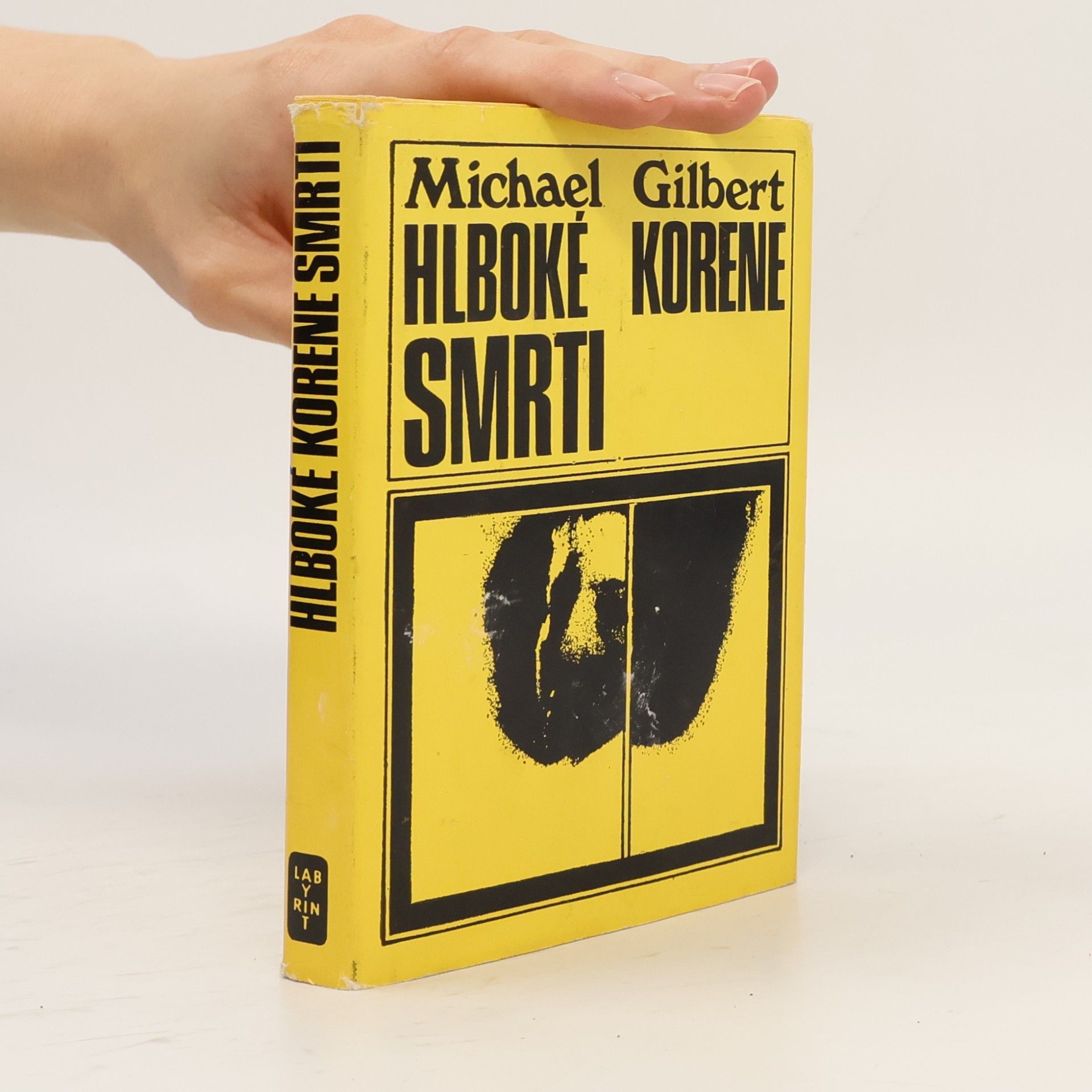 Michael Gilbert Hlboké korene smrti