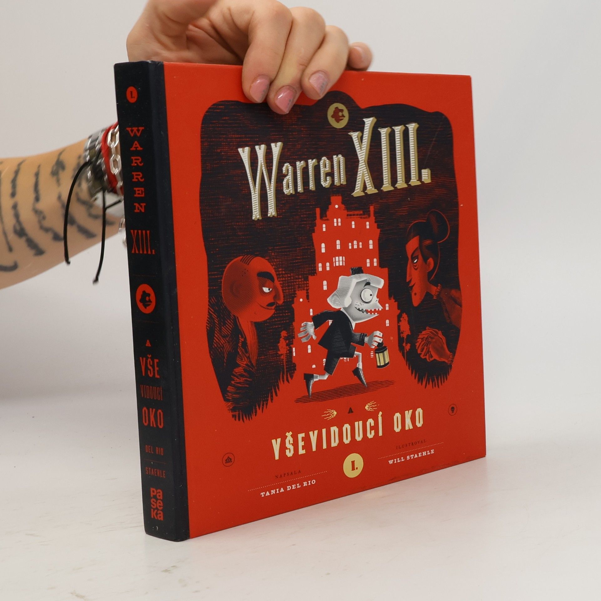 Tania del Rio Warren XIII. a Vševidoucí oko