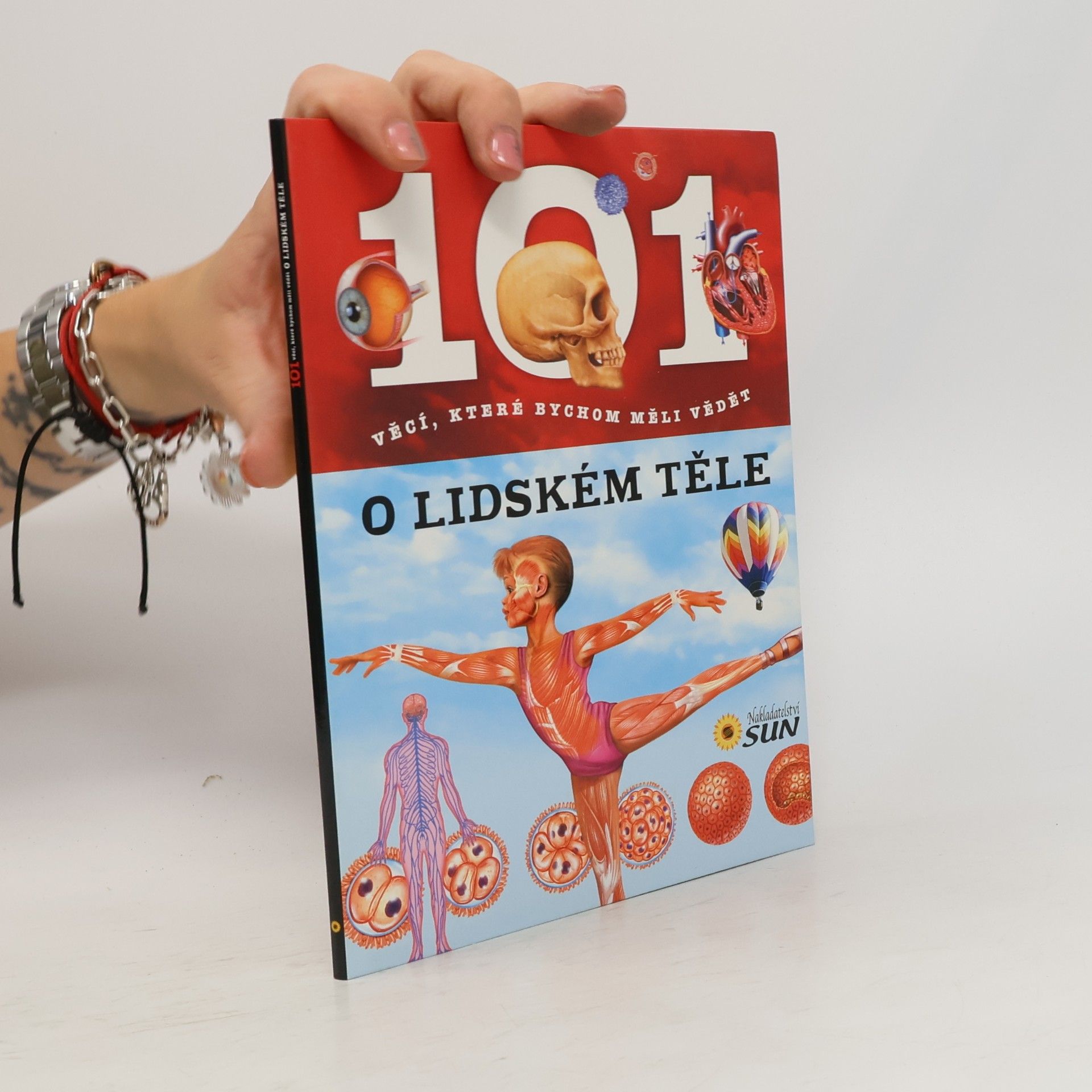 Autores varios 101 věcí o lidském těle