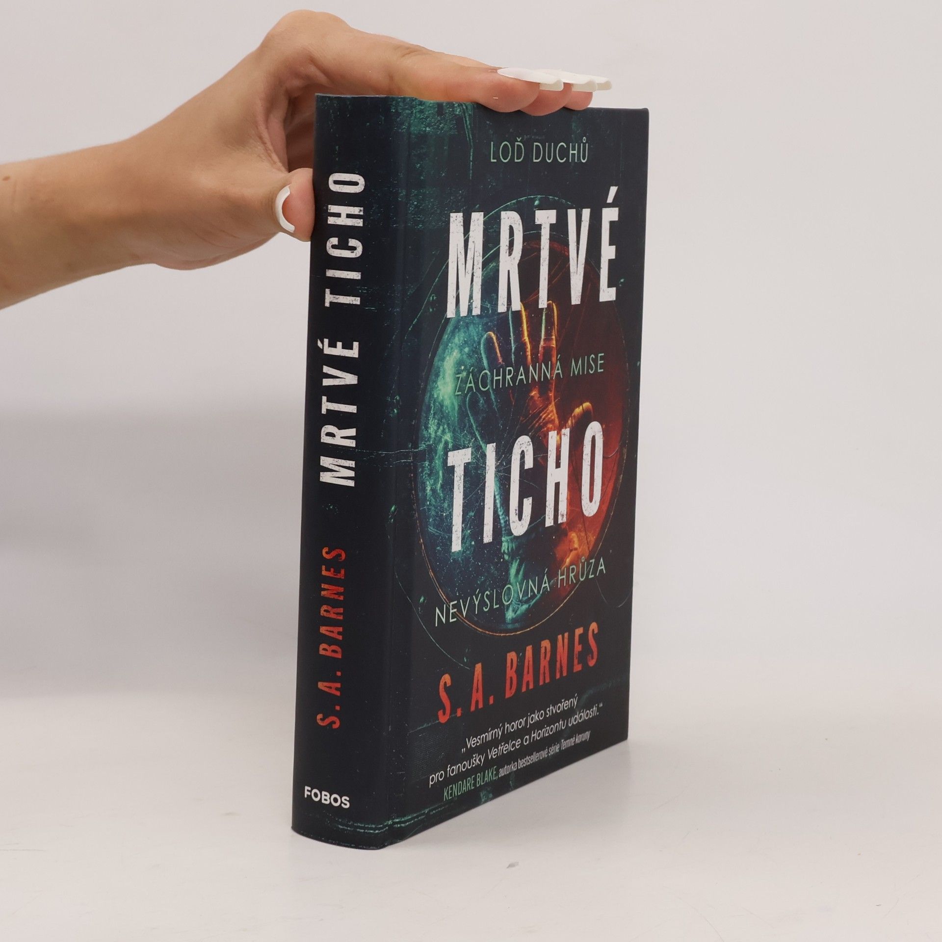 S. A. Barnes Mrtvé ticho