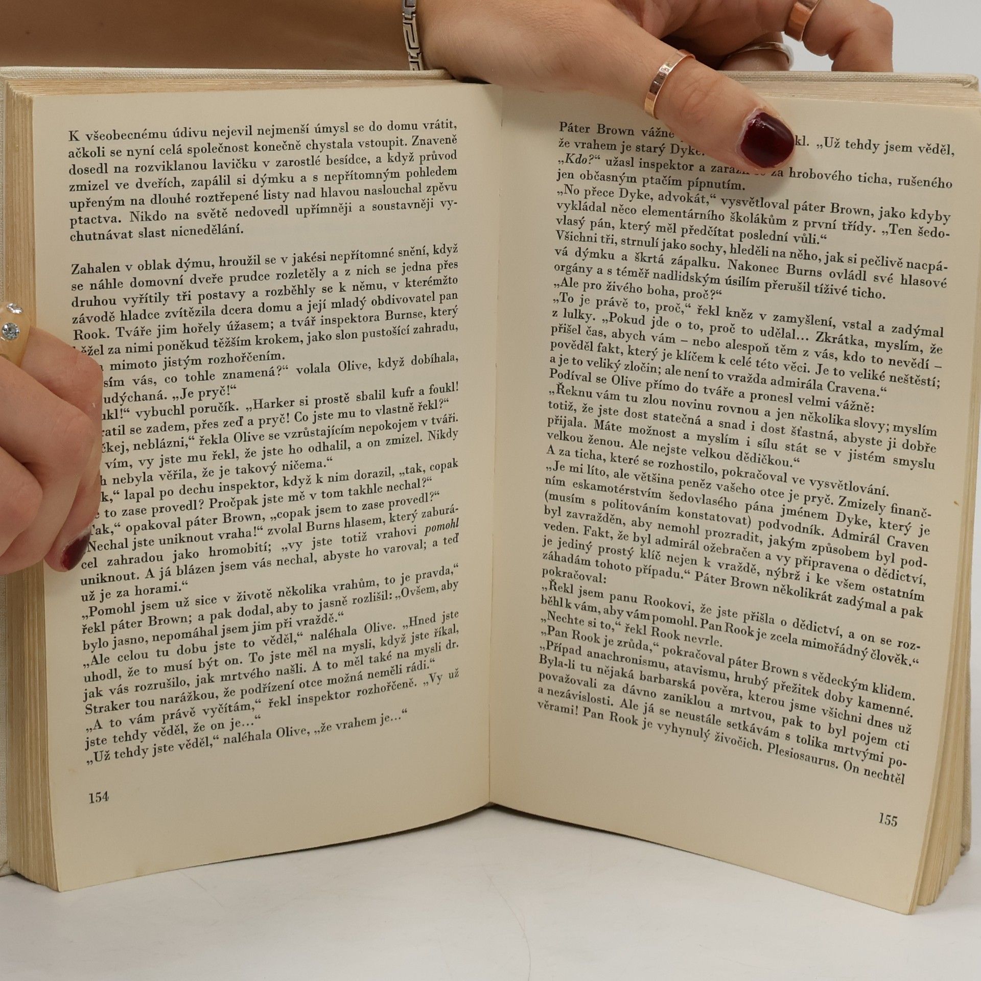 Autores varios 21 detektivů