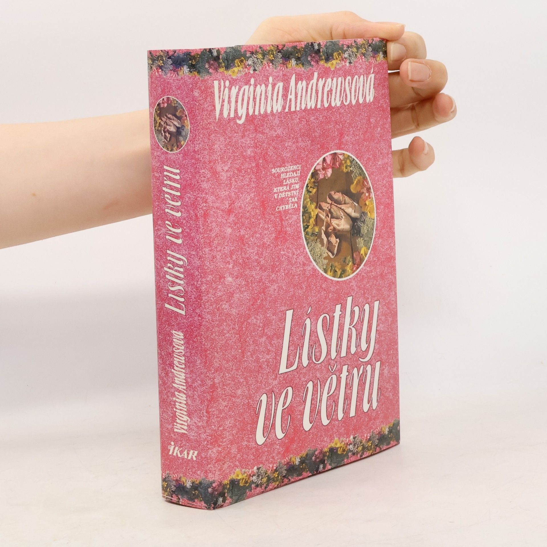 Virginia Cleo Andrews Lístky ve větru